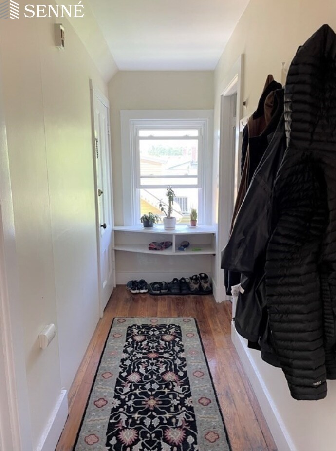 2 bed, 1 bath apartment for rent at 11 Wendell St Unit 5, Harvard Square — photo 3 of 11