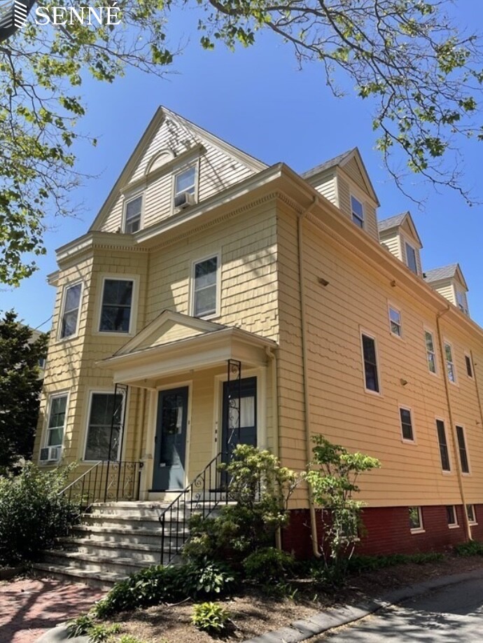 2 bed, 1 bath apartment for rent at 11 Wendell St Unit 5, Harvard Square — photo 2 of 11
