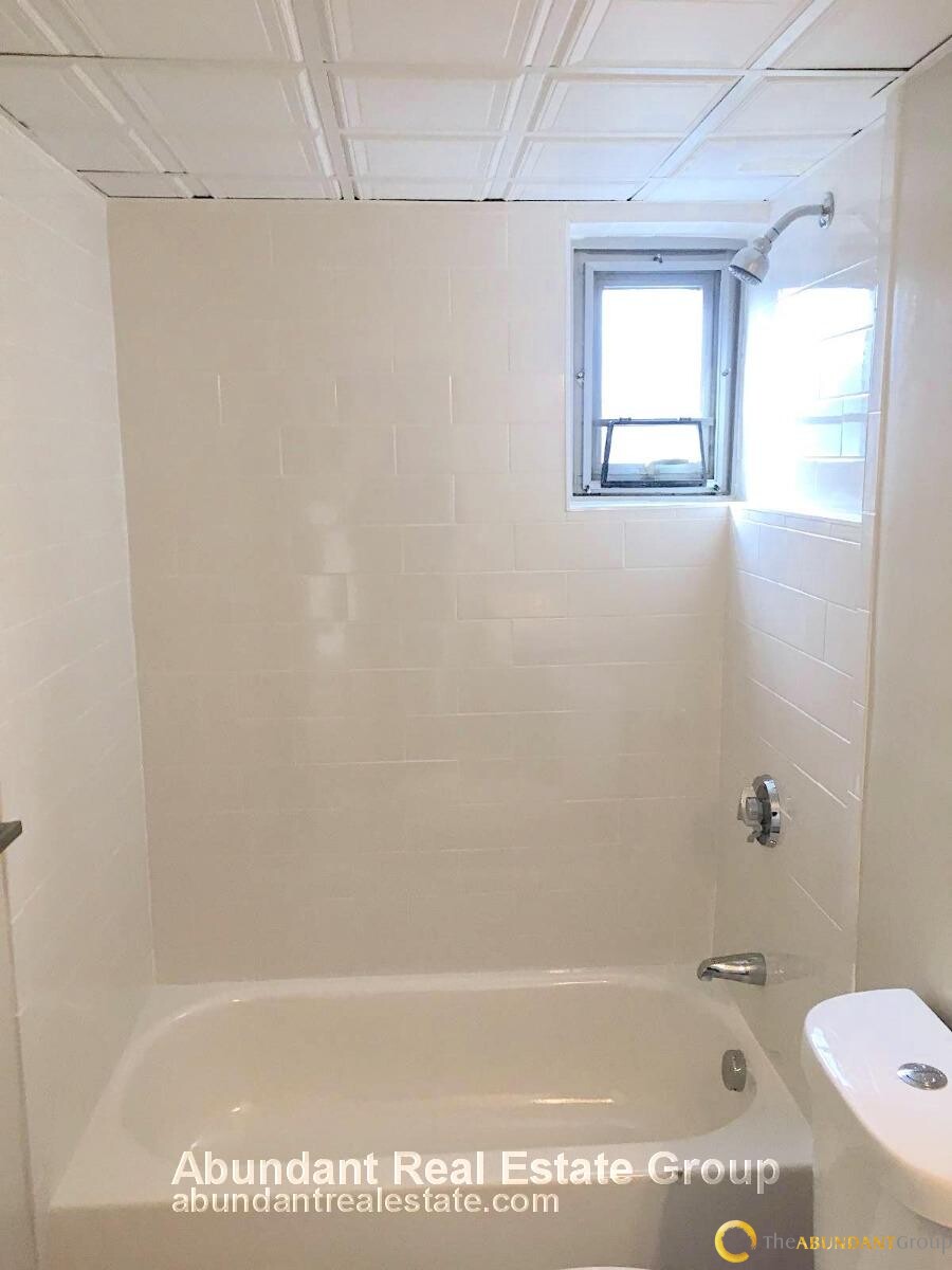 1 bed, 1 bath apartment for rent at 125 Trapelo Rd Unit 26A, Belmont — photo 6 of 6