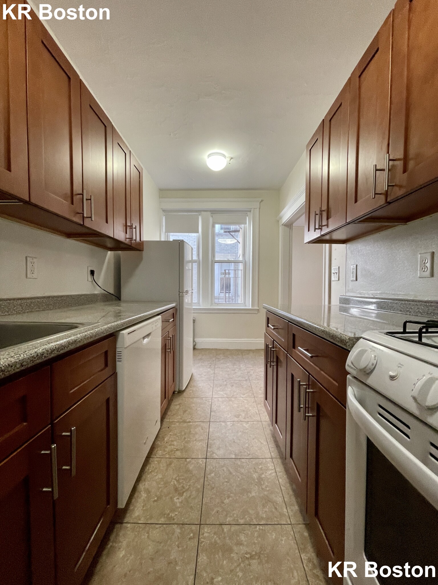 1 bed, 1 bath apartment for rent at 1171 Boylston St Unit 23, Fenway — photo 4 of 9