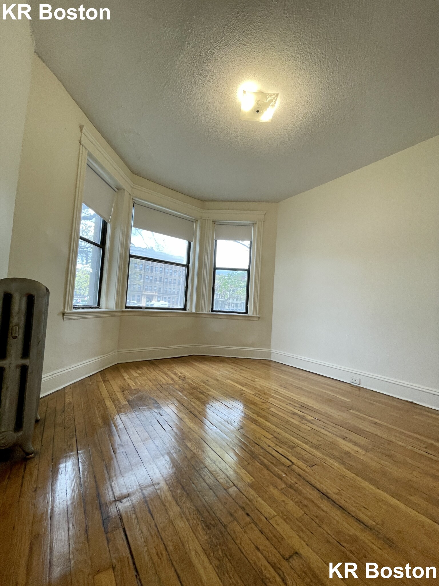 Studio bed, 1 bath apartment for rent at 1149 Commonwealth Ave Unit 12, Brighton — photo 7 of 8