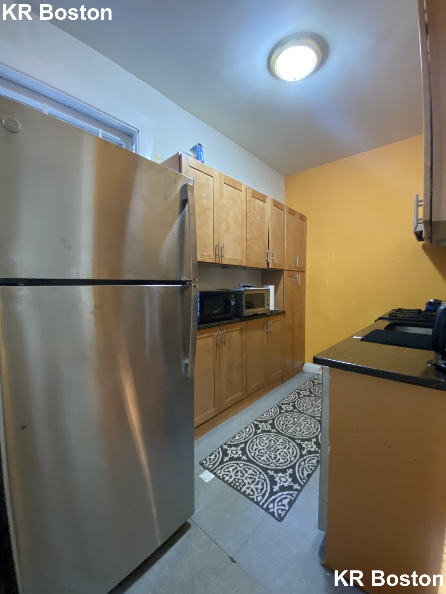 3 bed, 2 bath apartment for rent at 1775 Commonwealth Ave Unit 3, Brighton — photo 4 of 13