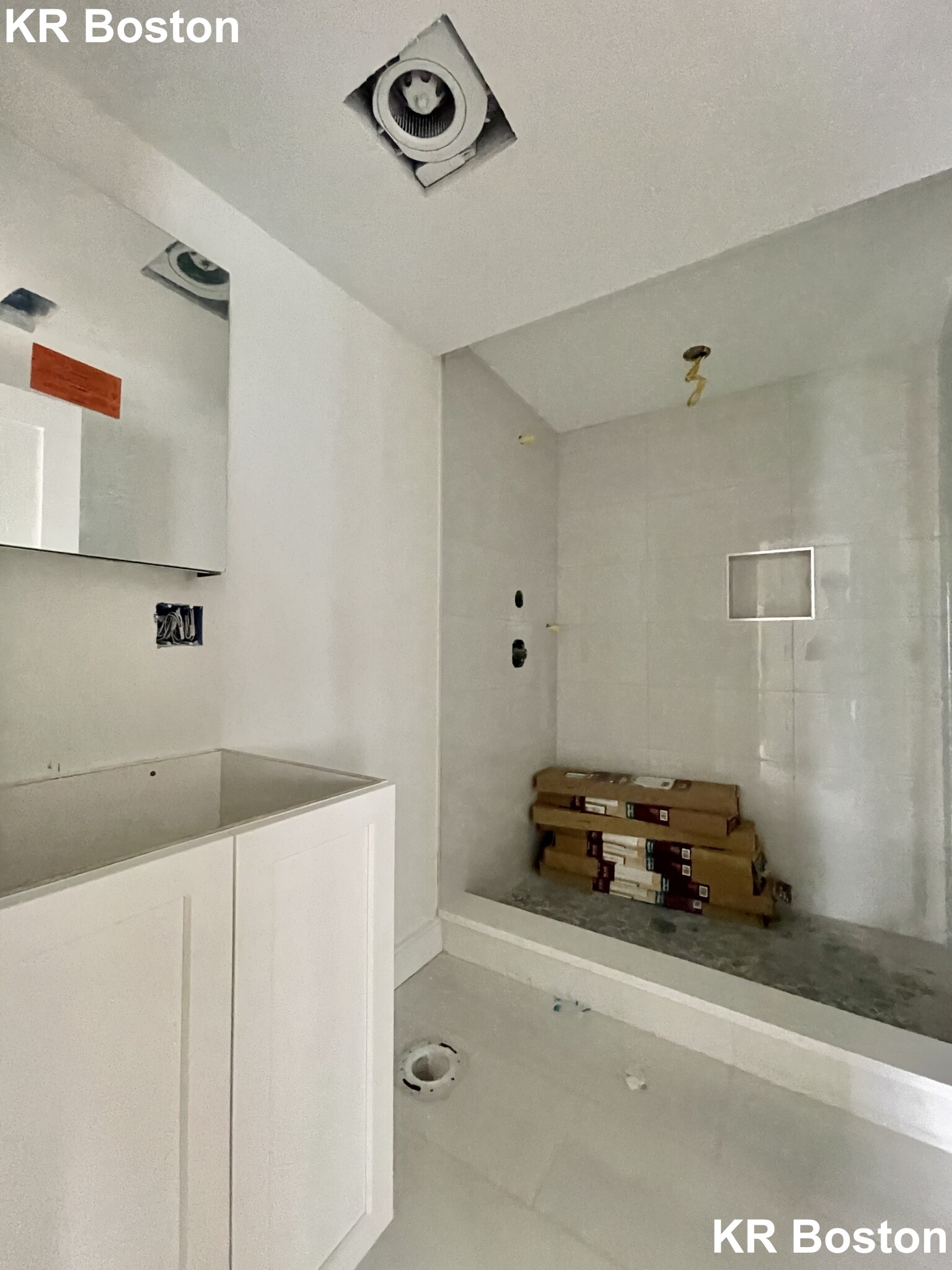 1 bed, 1 bath apartment for rent at 19 Reedsdale St Unit 2, Allston — photo 7 of 11