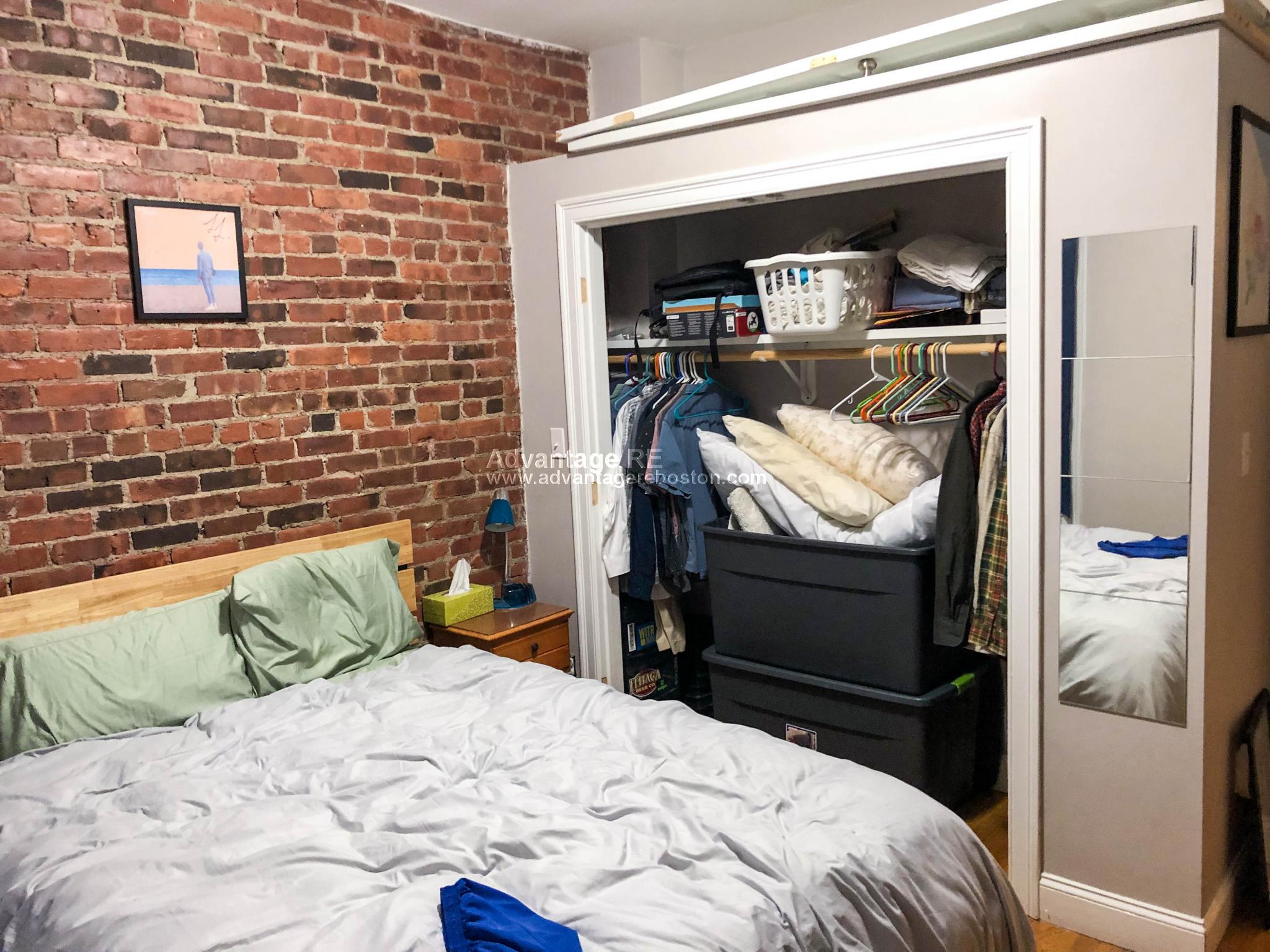 2 bed, 2 bath apartment for rent at 23 Saint Lukes Rd Unit NA, Allston — photo 4 of 13