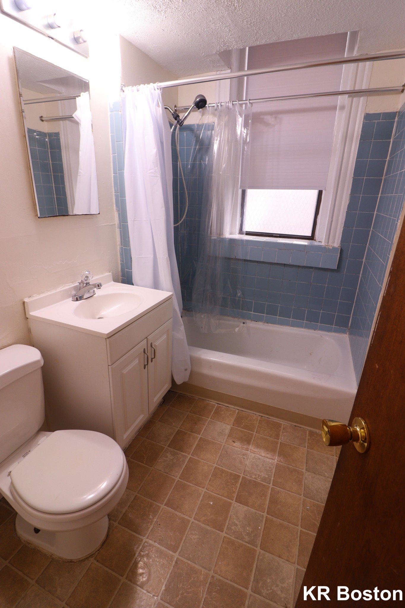 1 bed, 1 bath apartment for rent at 1161 Commonwealth Ave Unit 0C, Allston — photo 7 of 8