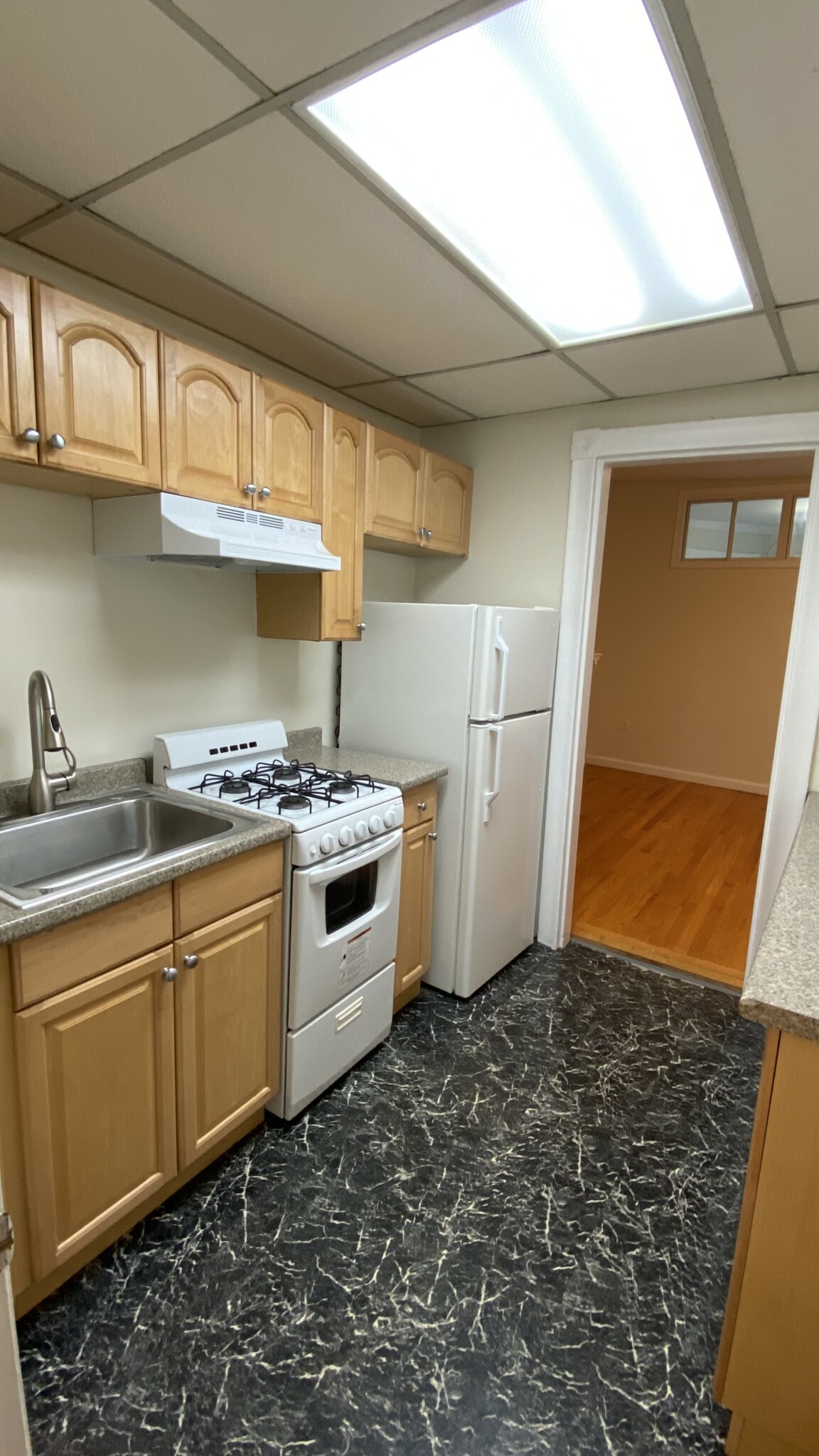 2 bed, 1 bath apartment for rent at 43 Bay State Rd Unit 3F, Fenway — photo 8 of 20