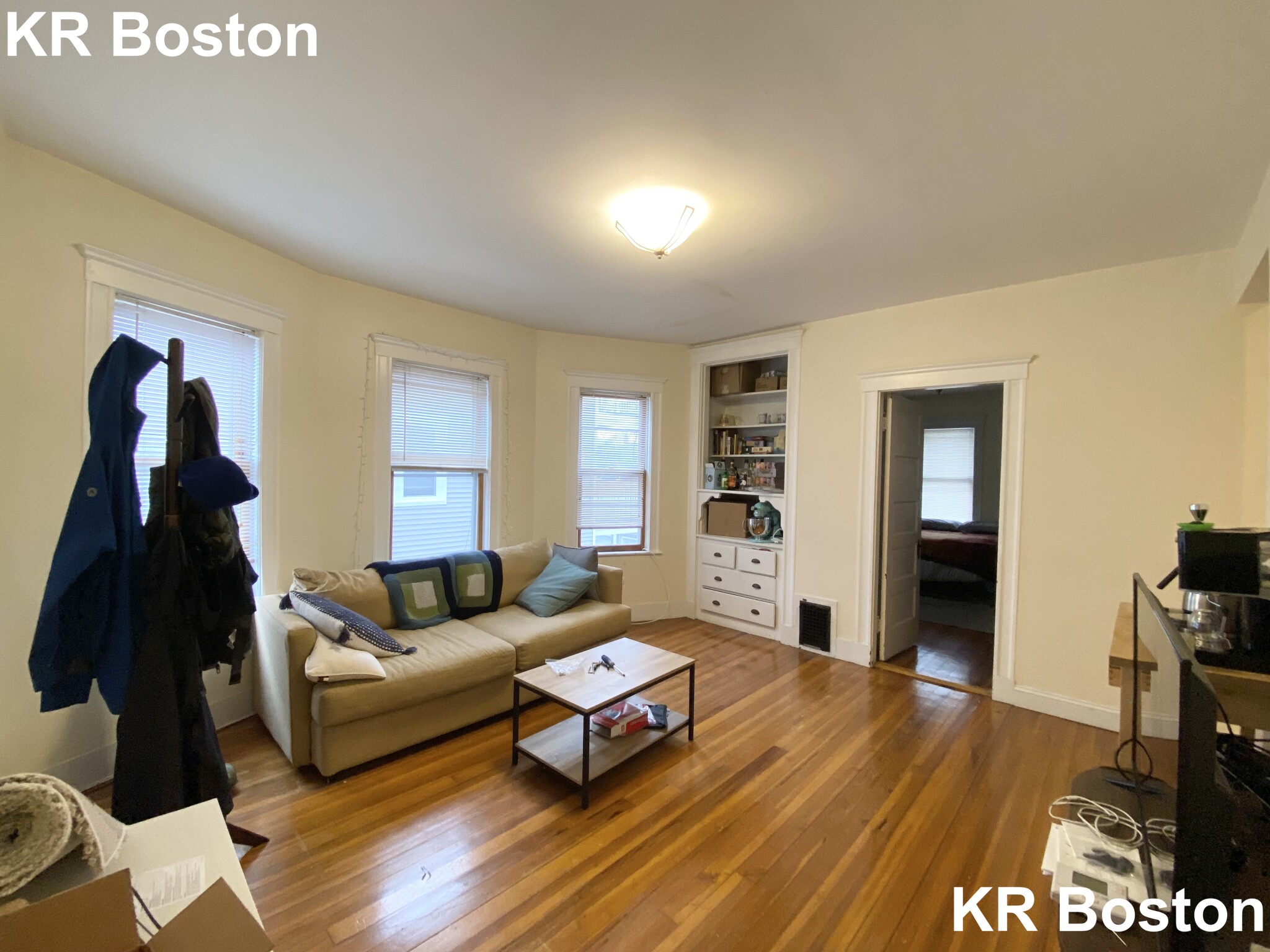 3 bed, 1.5 bath apartment for rent at 47 Easton St Unit 2, Allston — photo 7 of 46