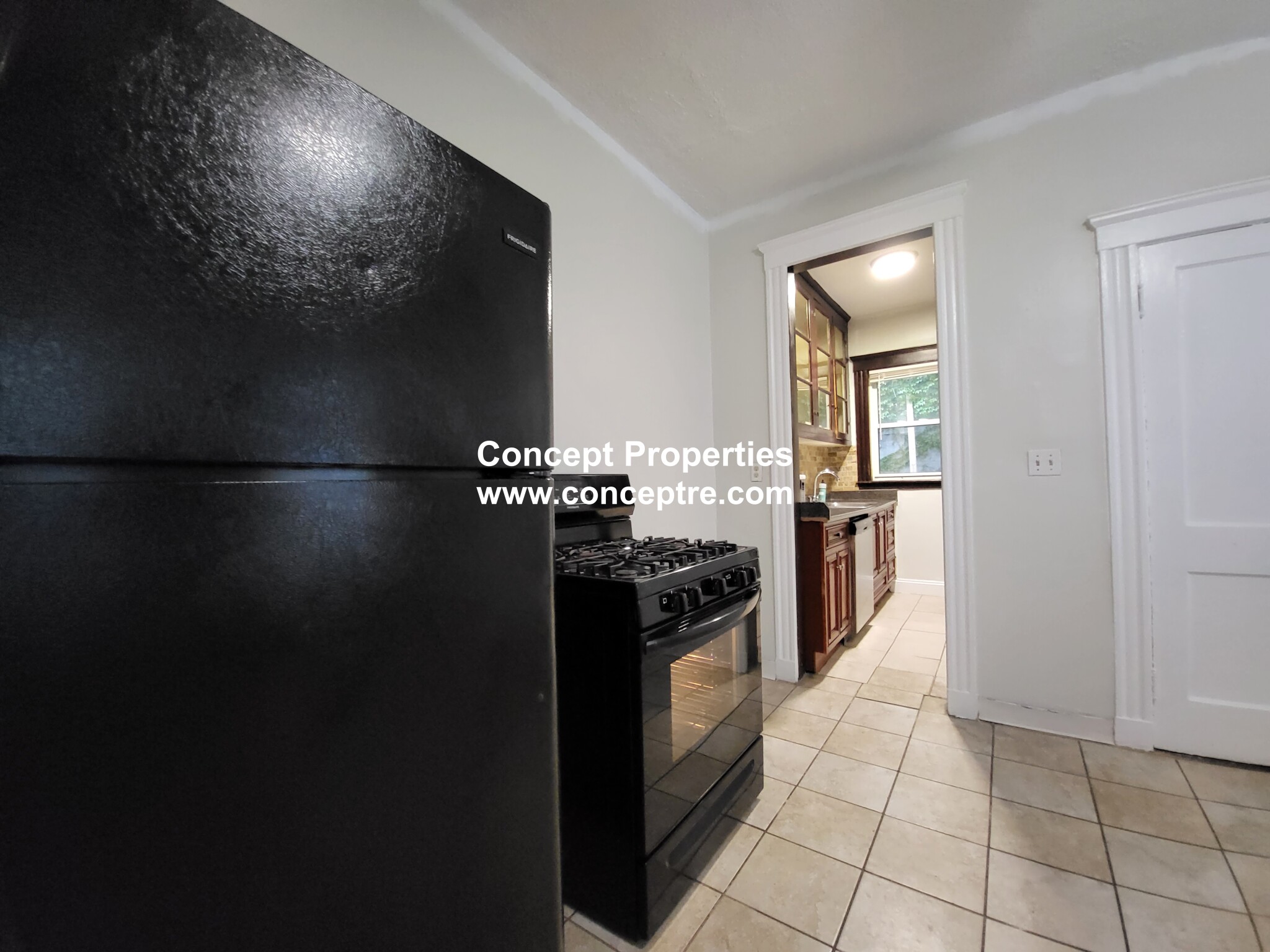3 bed, 1 bath apartment for rent at 146 Chester Ave Unit 1, Chelsea — photo 8 of 27