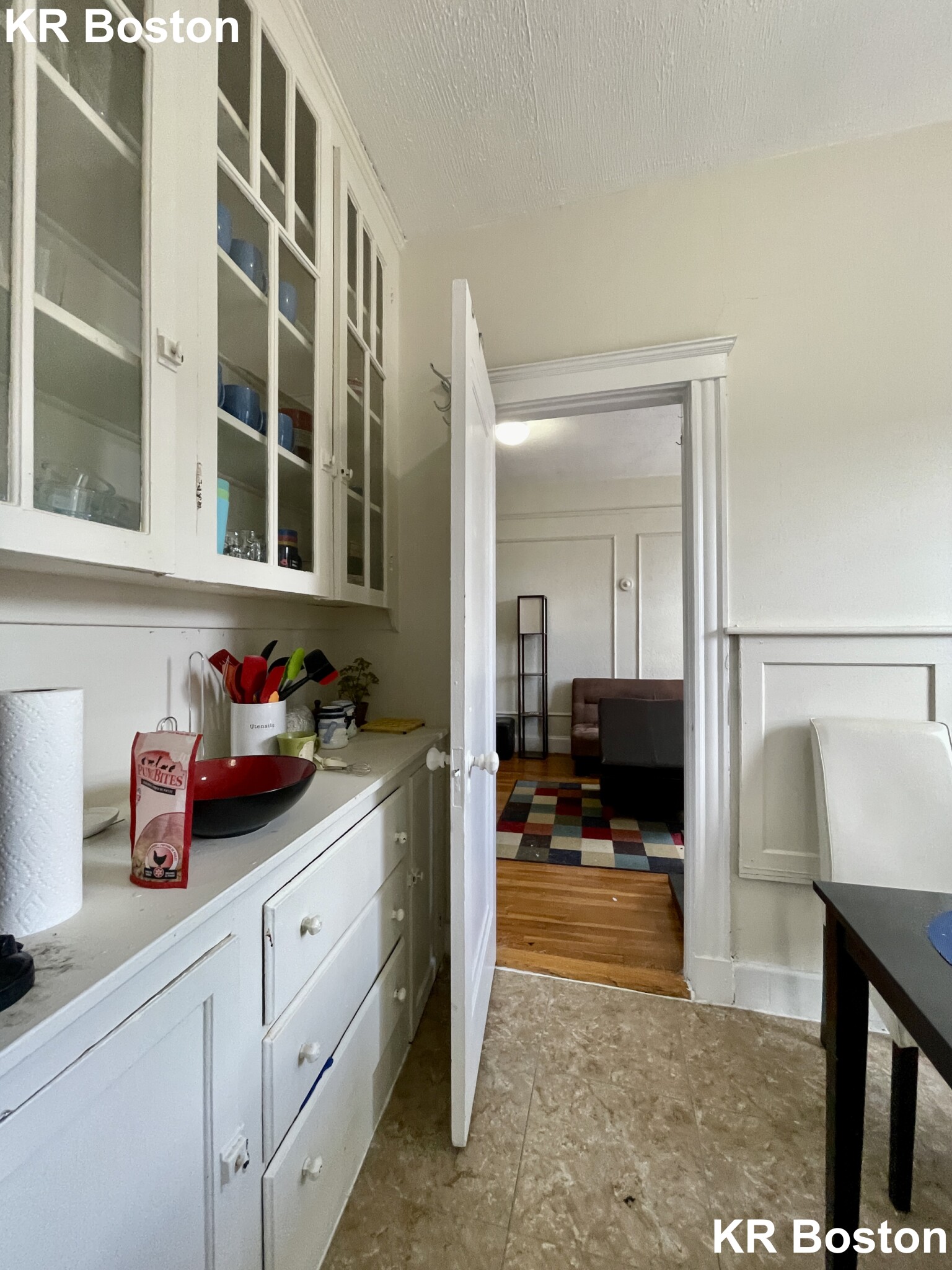 Studio bed, 1 bath apartment for rent at 69 Chiswick Rd Unit 24, Brighton — photo 4 of 5