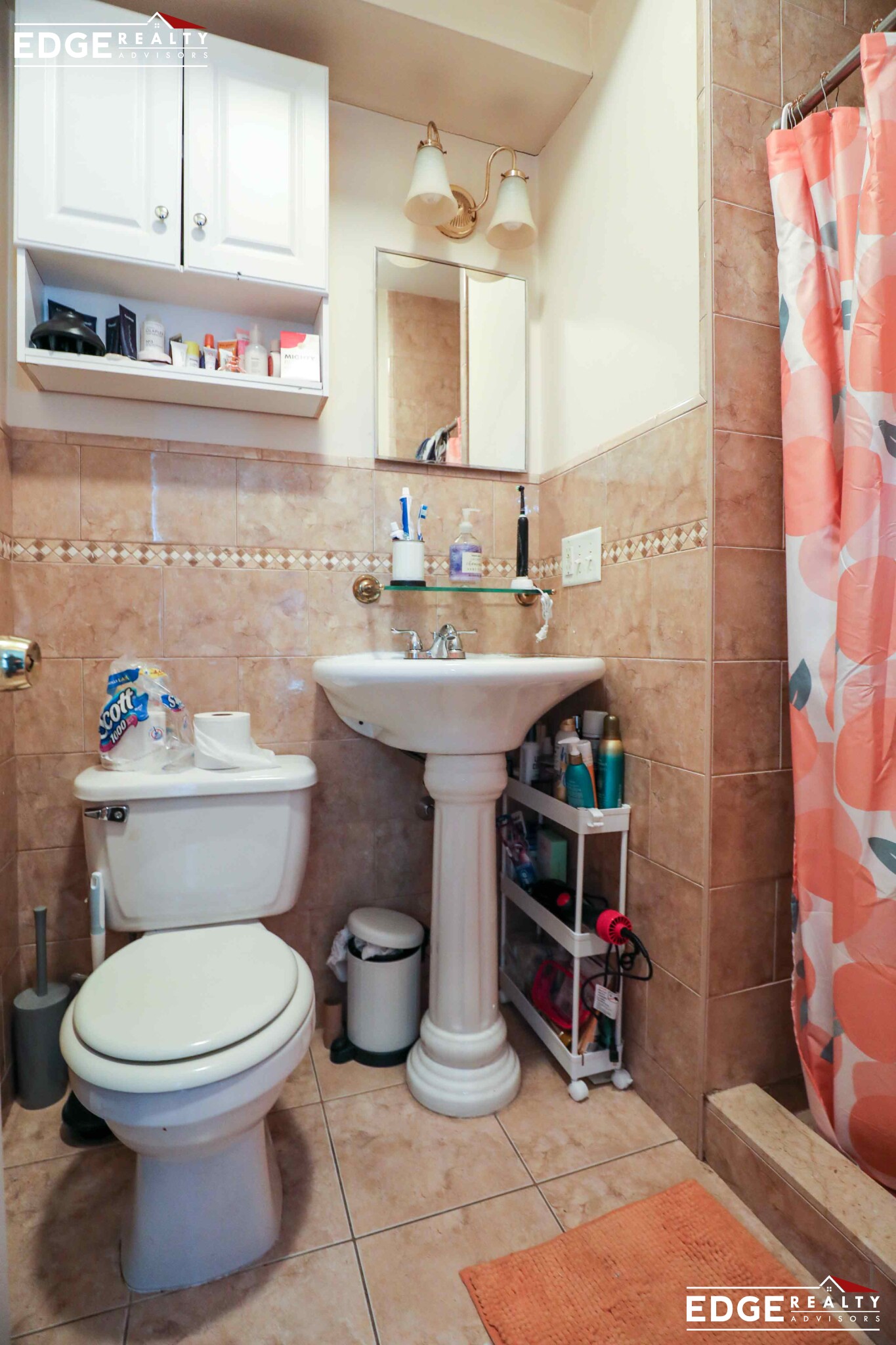 3 bed, 2 bath apartment for rent at 7 Delaware Pl Unit 2, Brighton — photo 7 of 9