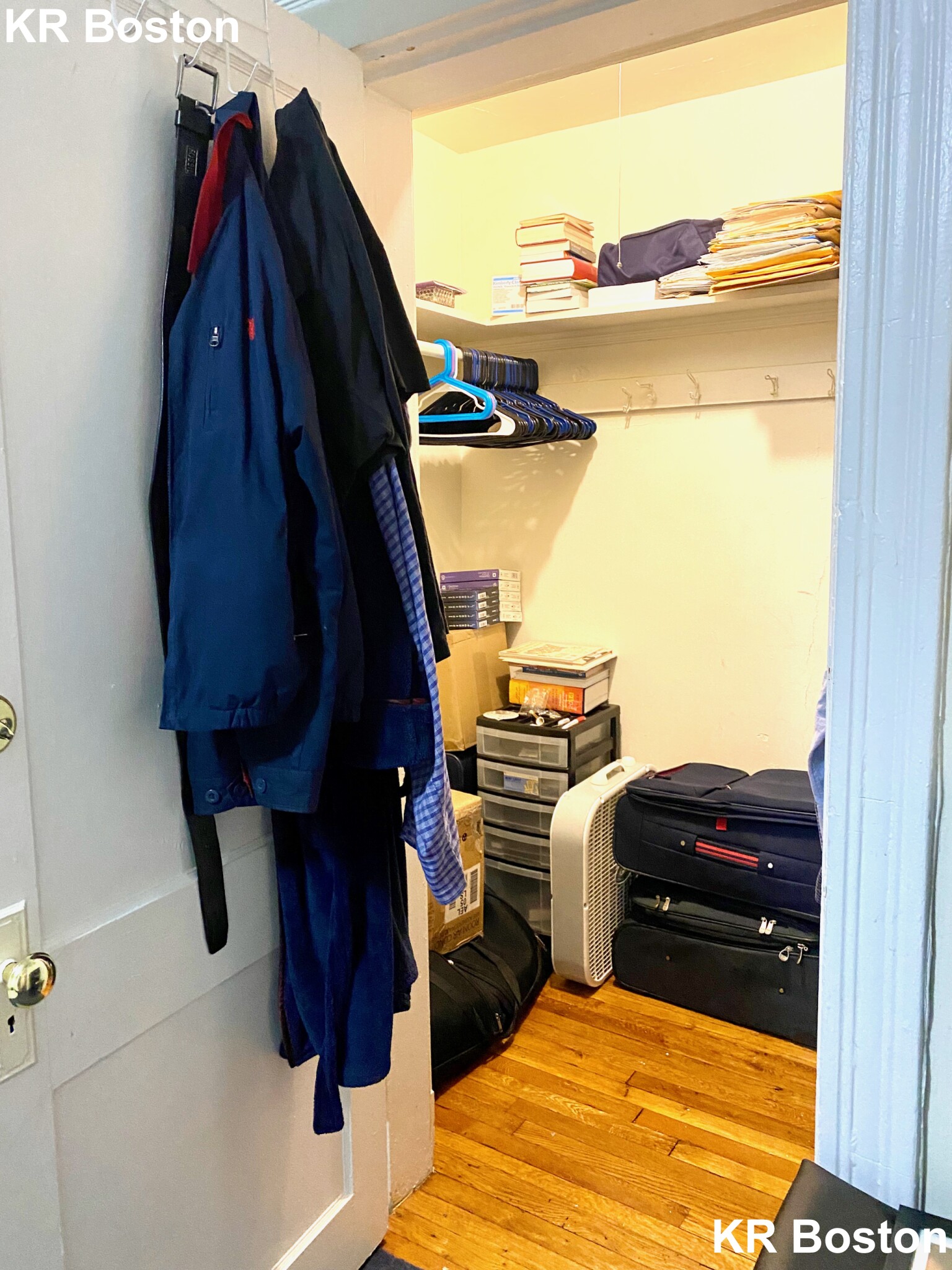 1 bed, 1 bath apartment for rent at 8 Egremont Rd Unit A, Brighton — photo 7 of 7