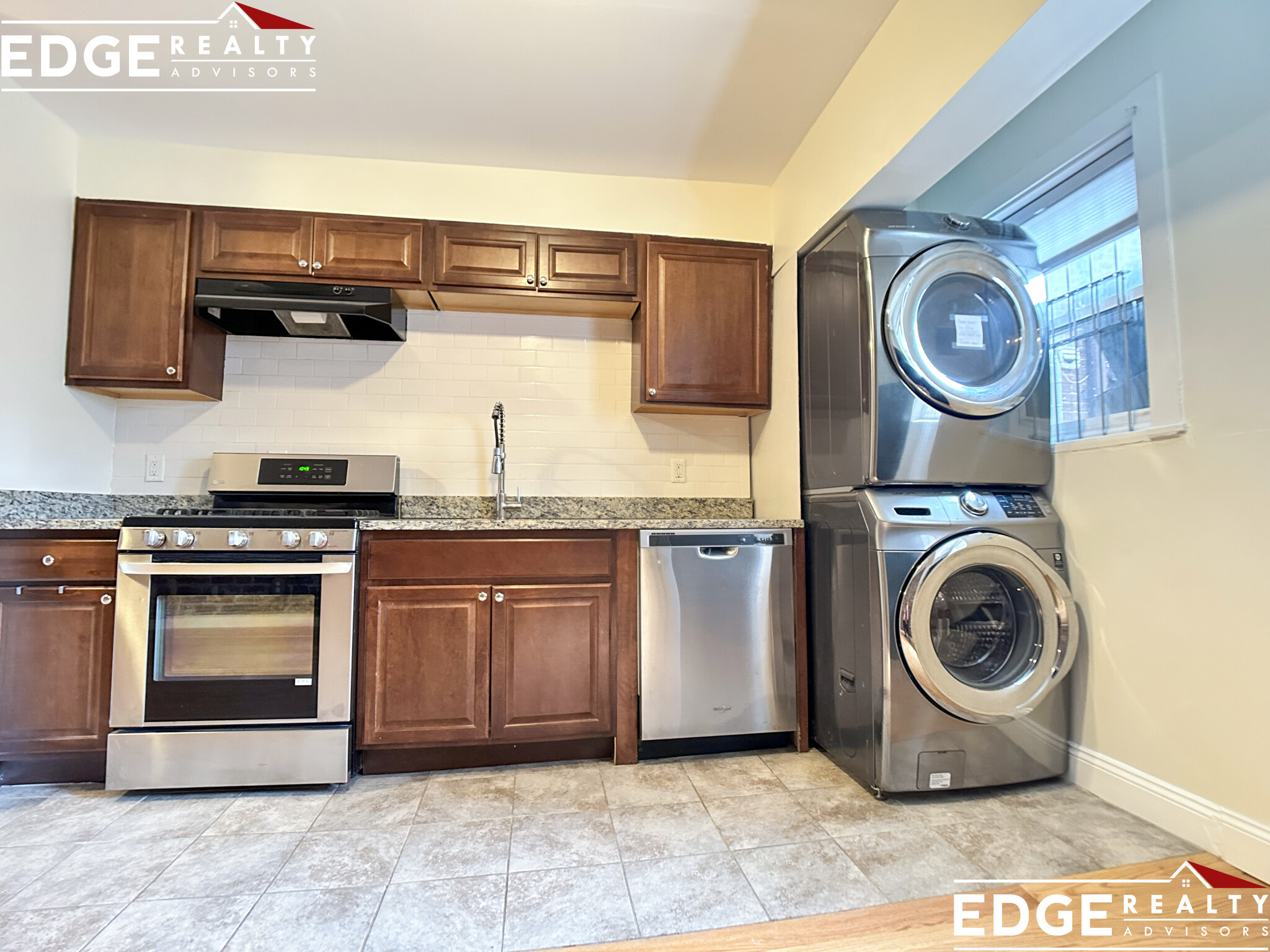 3 bed, 2 bath apartment for rent at 12 Glenville Ave Unit A, Allston — photo 2 of 7