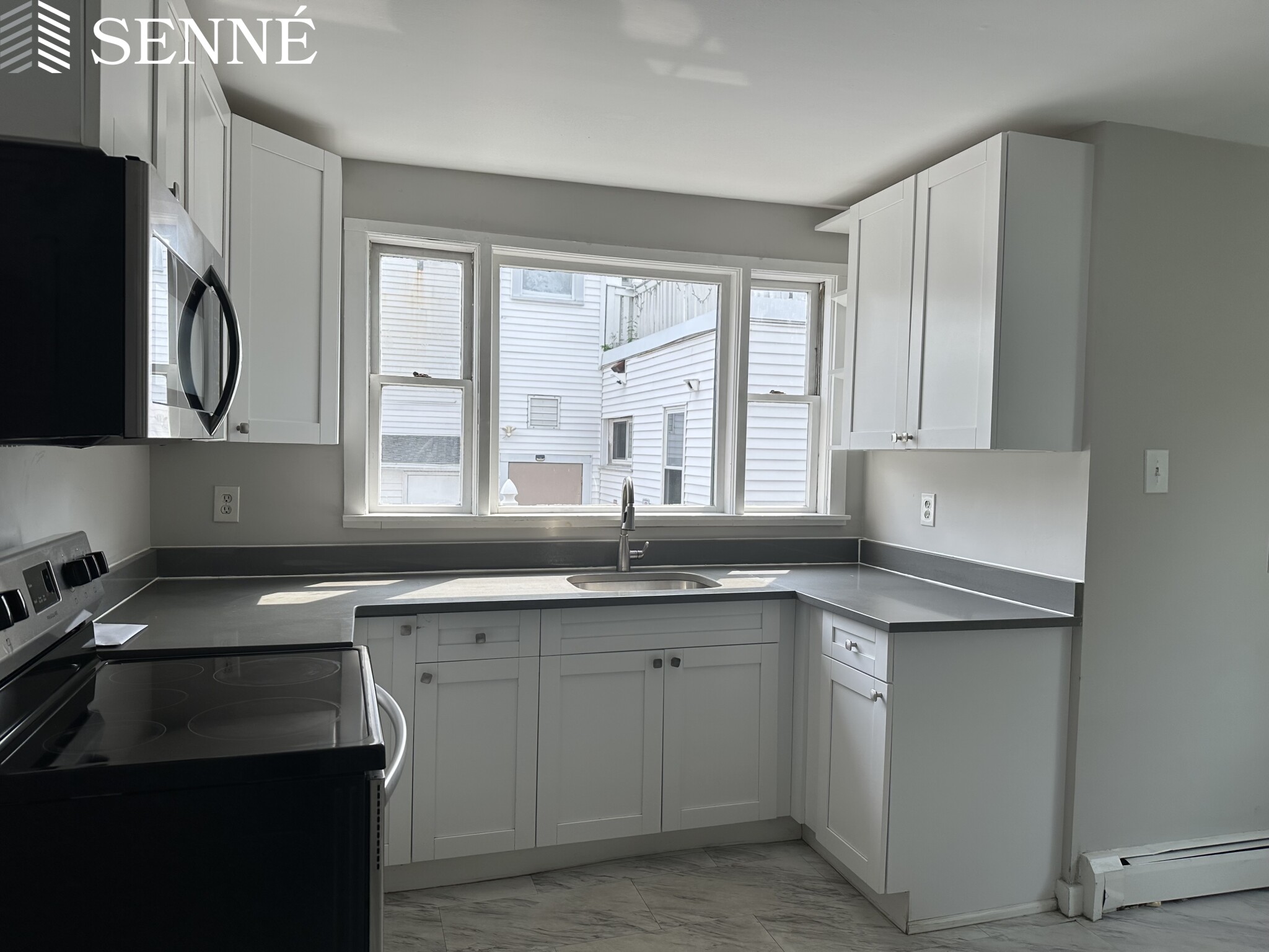 5 bed, 2 bath apartment for rent at 27 Gordon St Unit 2, Allston — photo 2 of 7
