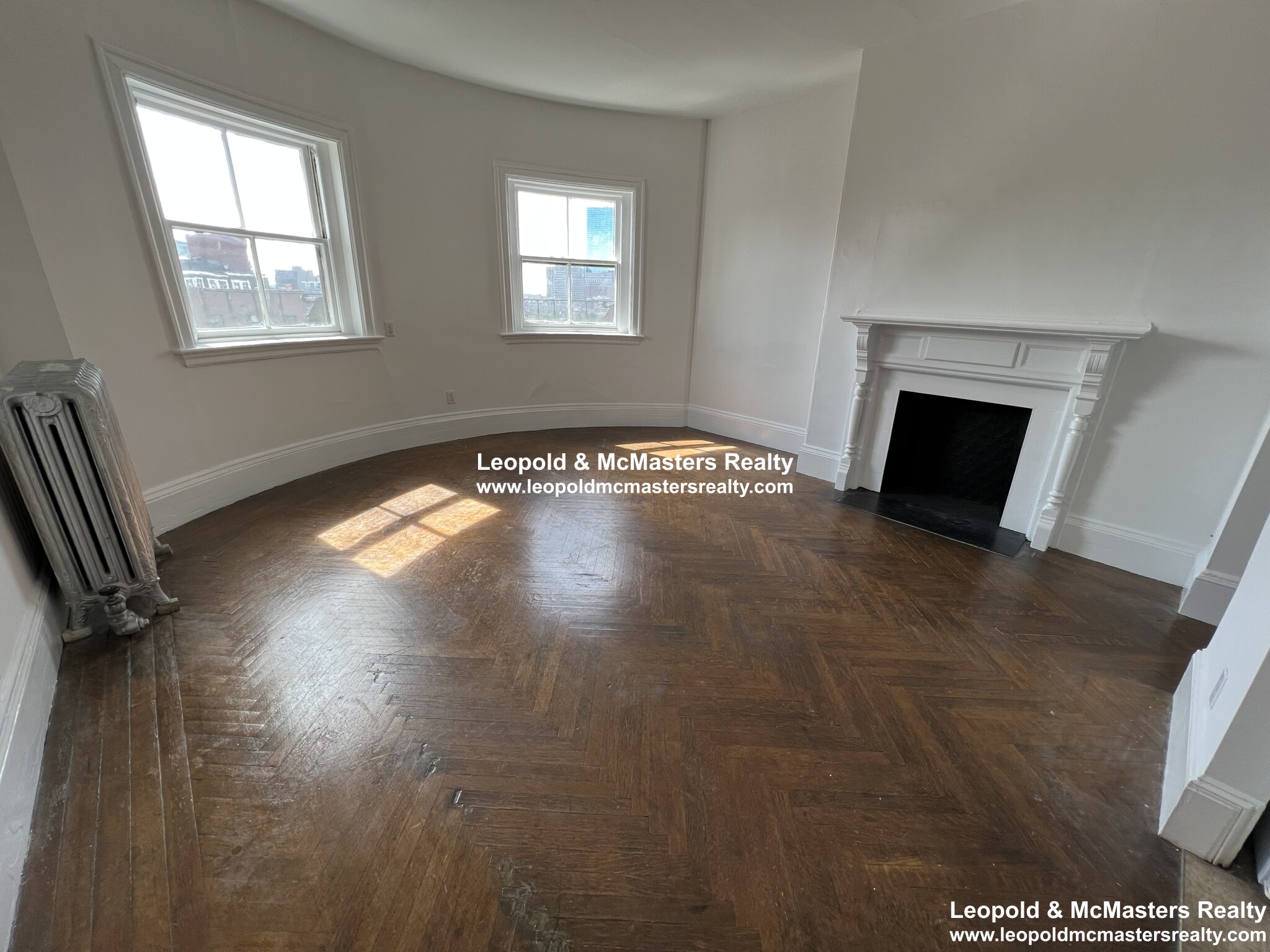 Studio bed, 1 bath apartment for rent at 20 Mount Vernon St Unit 603, Beacon Hill — photo 2 of 12