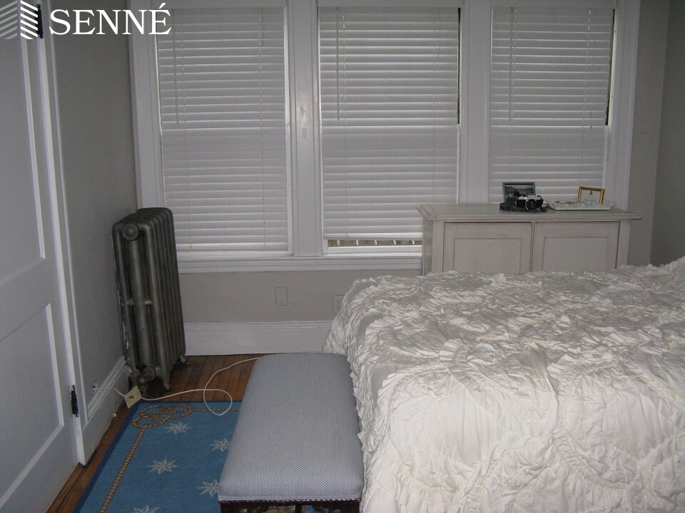 2 bed, 1 bath apartment for rent at 13 Story St Unit 1, Harvard Square — photo 7 of 8