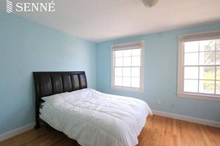 2 bed, 2 bath apartment for rent at 86 Winter St Unit 1, East Cambridge — photo 2 of 14