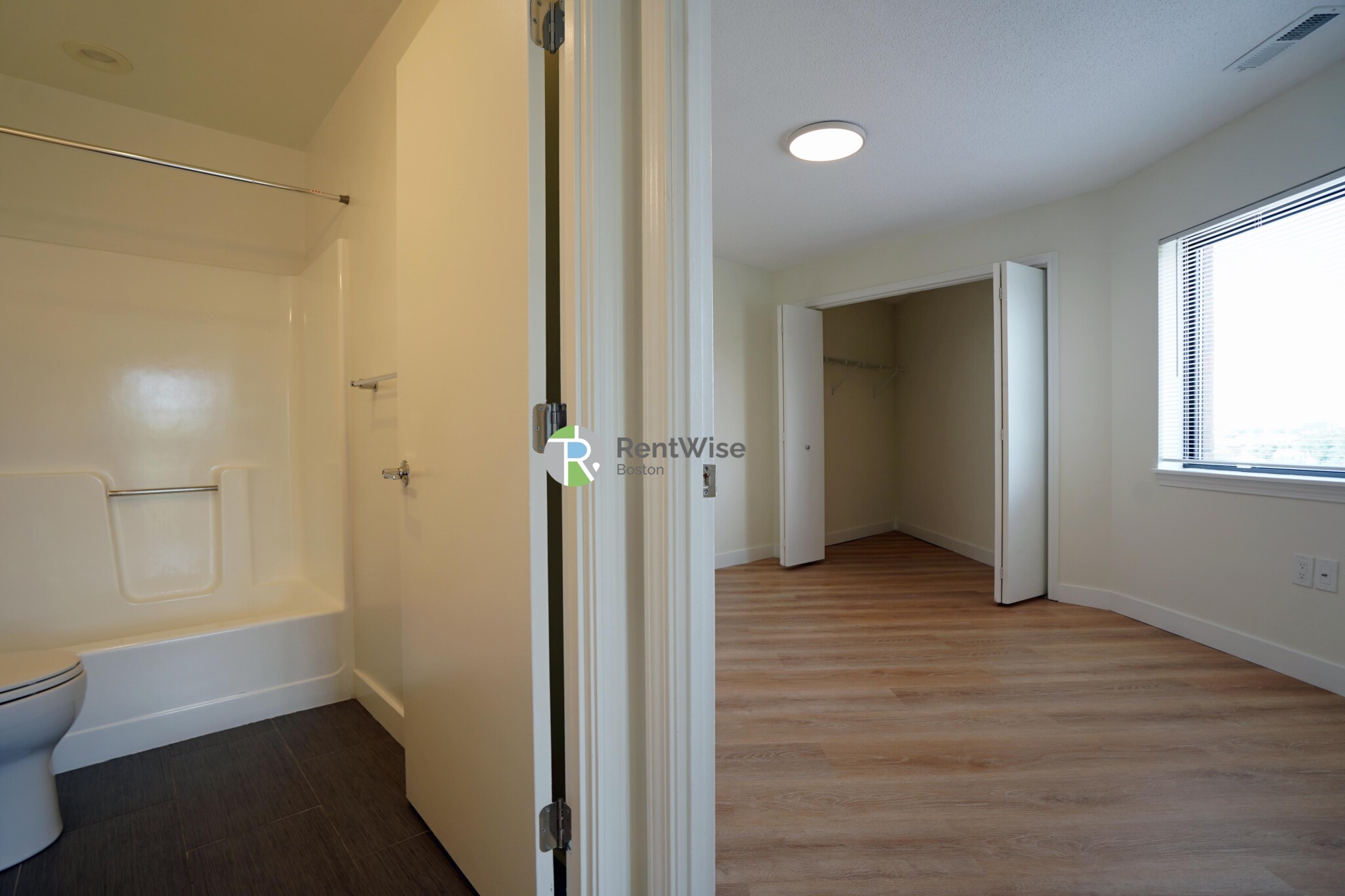 25 Webster Ave, Ward Two