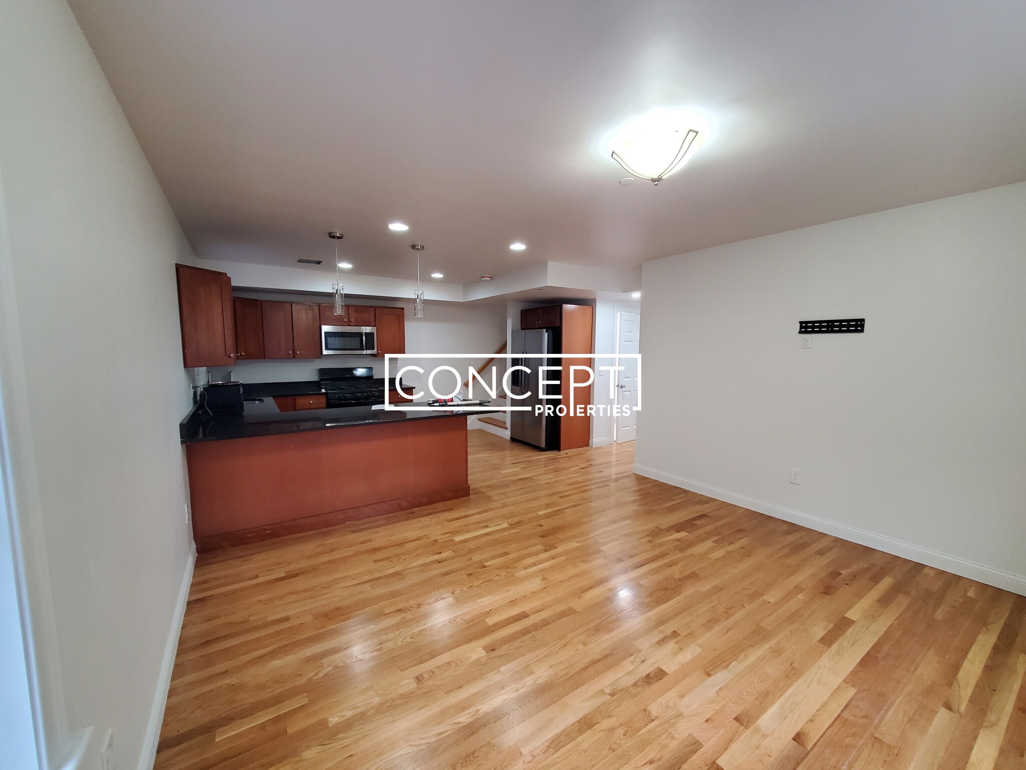 1 bed, 1 bath apartment for rent at 57 Circuit St Unit B, Roxbury — photo 7 of 45