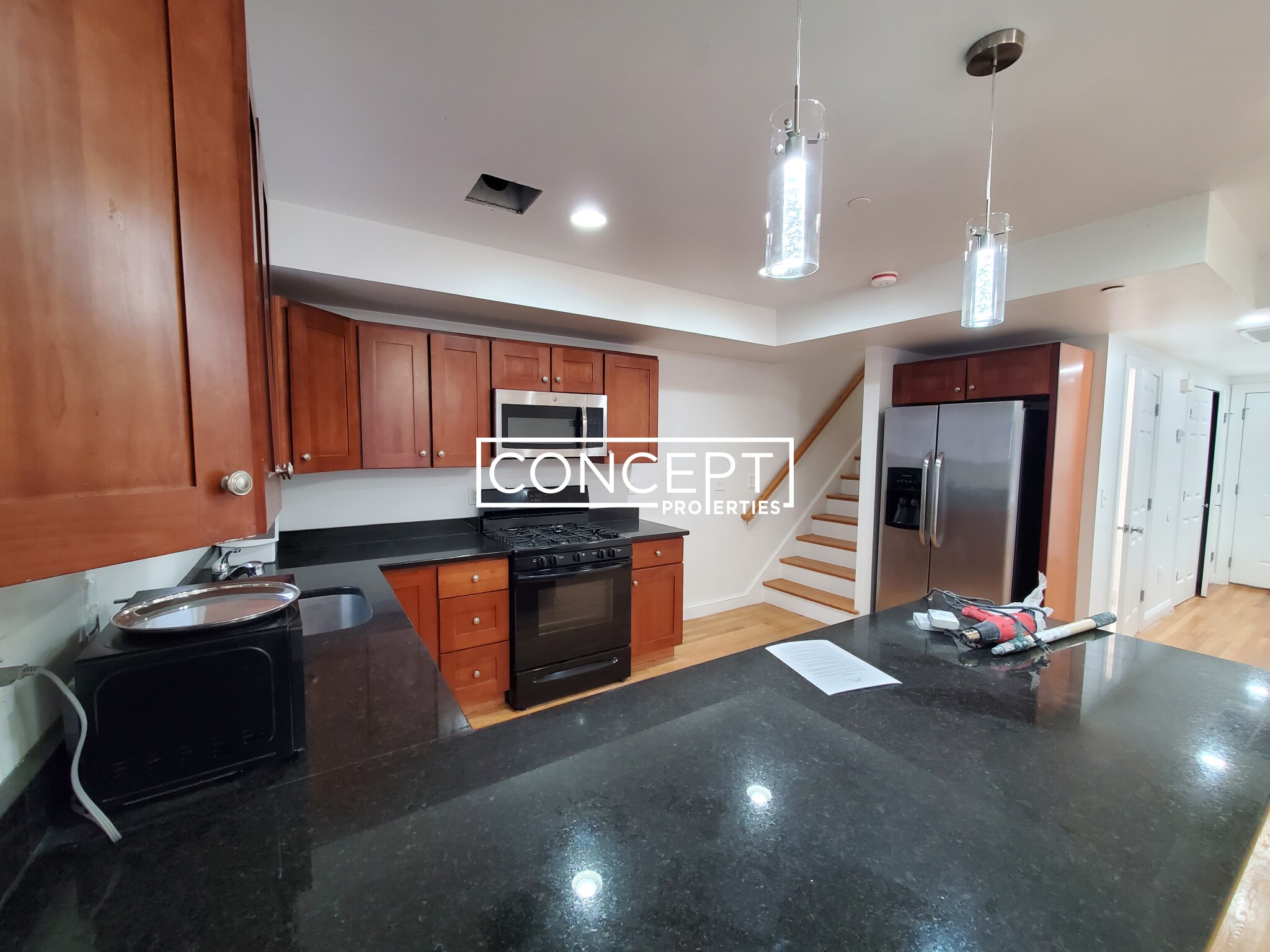 1 bed, 1 bath apartment for rent at 57 Circuit St Unit B, Roxbury — photo 4 of 45