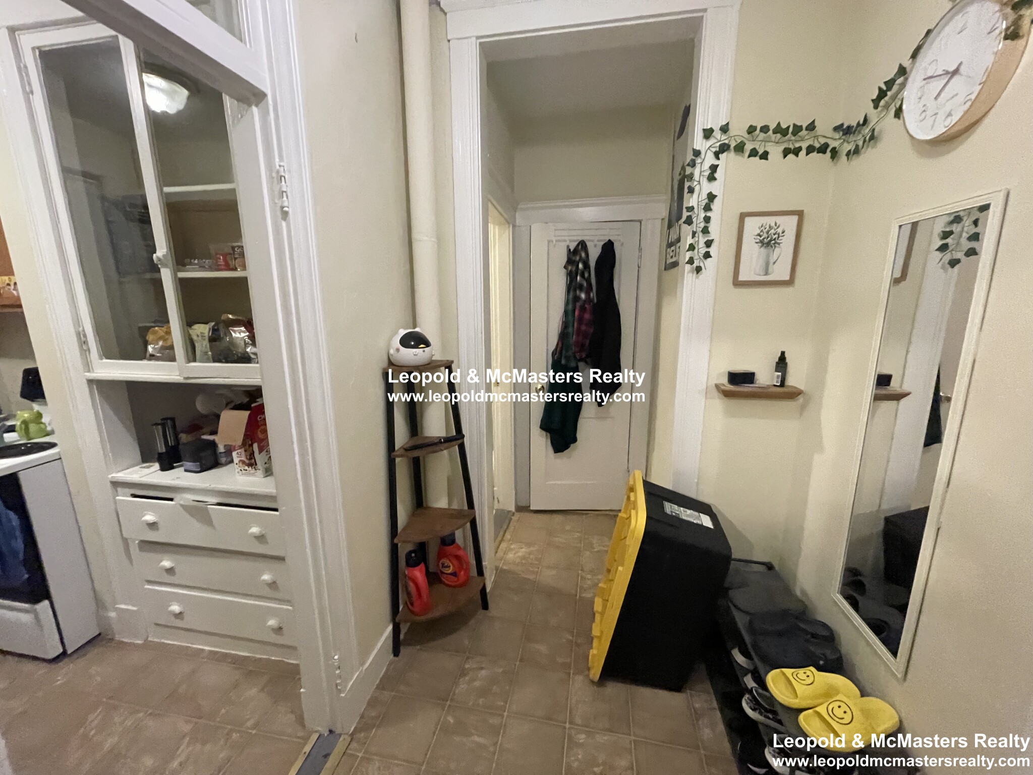 Studio bed, 1 bath apartment for rent at 165 Kelton St Unit 24, Brighton — photo 2 of 9