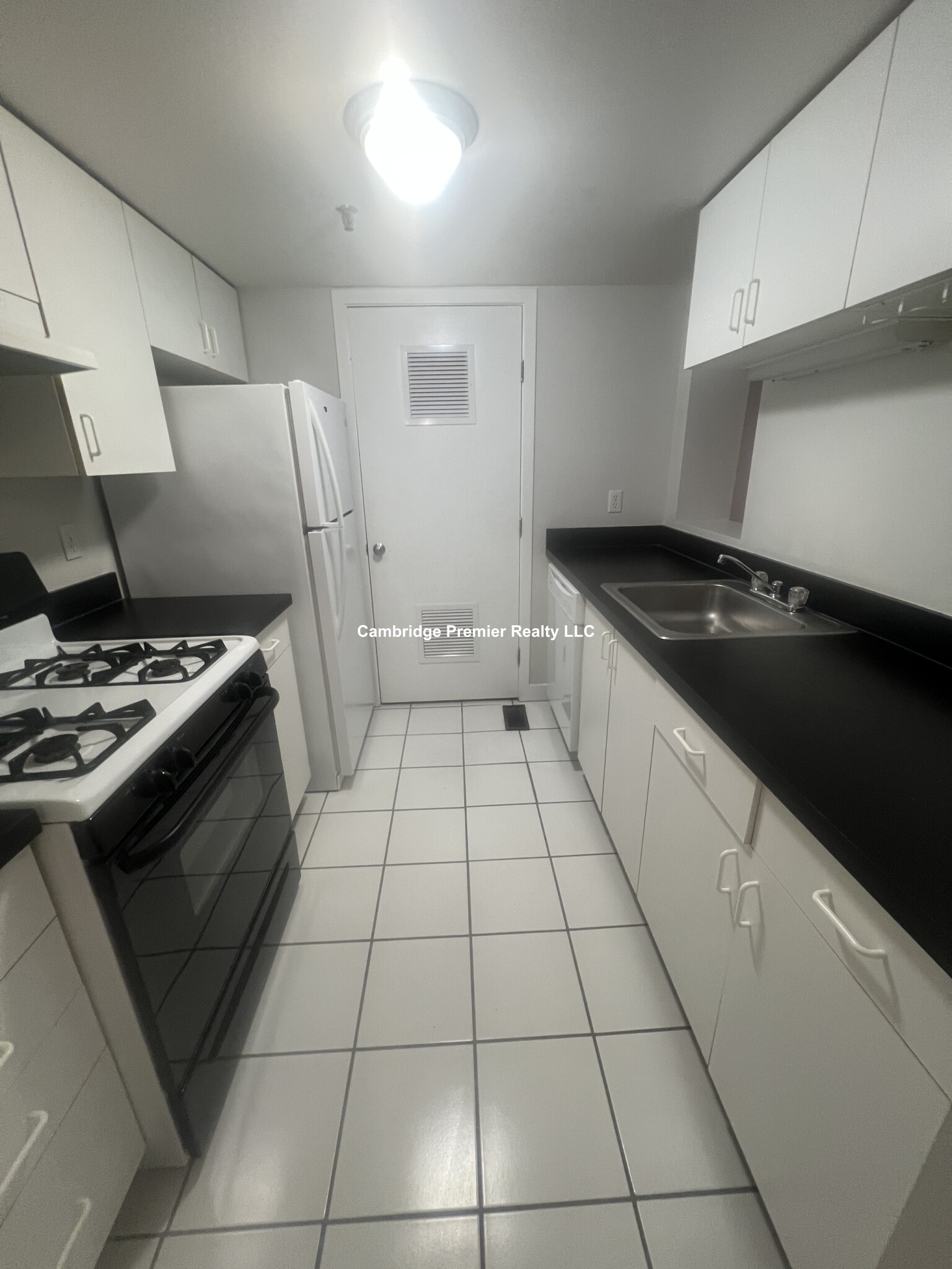 71 Fulkerson St, East Cambridge