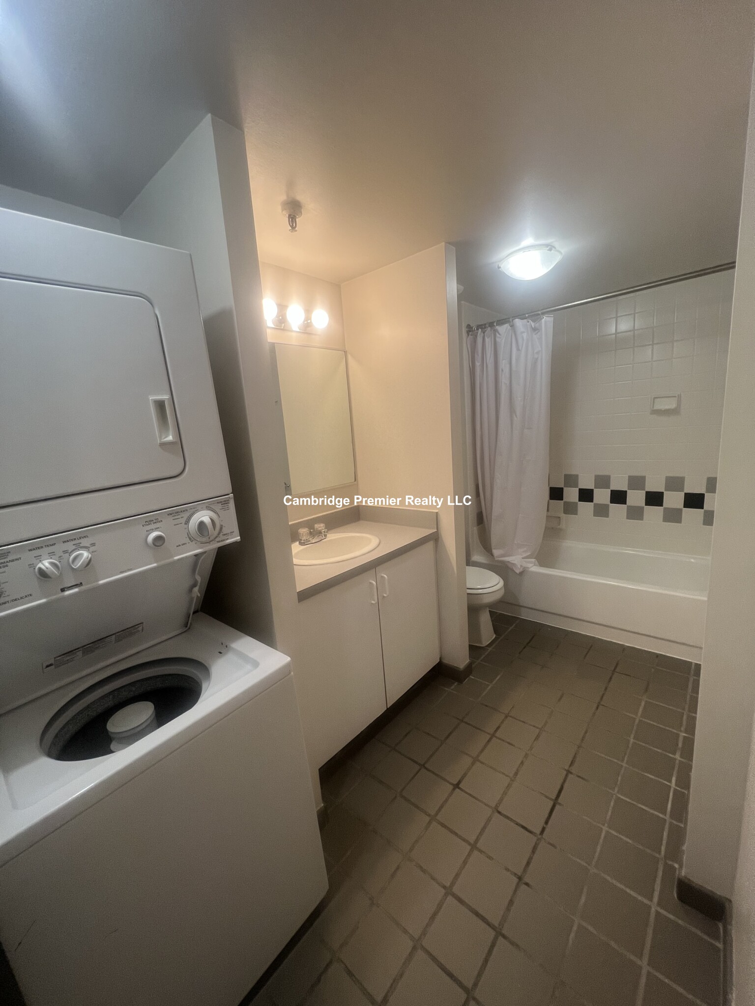 71 Fulkerson St, East Cambridge