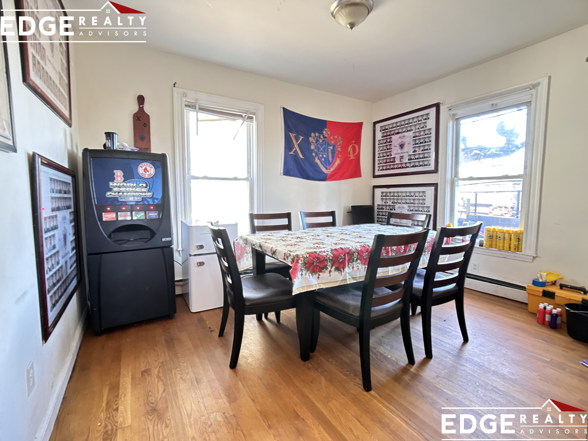 6 bed, 2 bath apartment for rent at 50 Pratt St Unit 1, Allston — photo 4 of 10