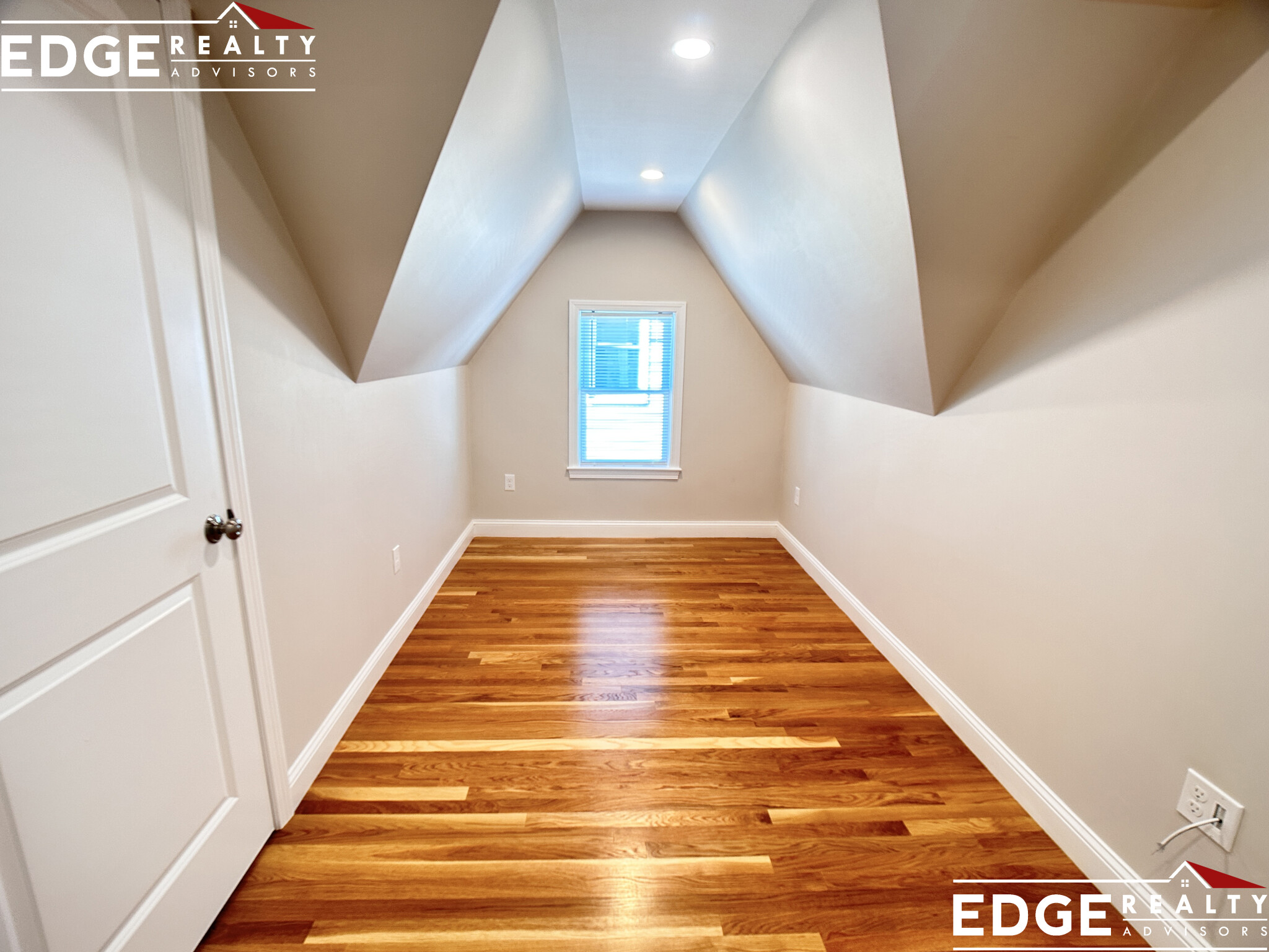 4 bed, 2 bath apartment for rent at 1 Benson St Unit 1, Brighton — photo 9 of 12