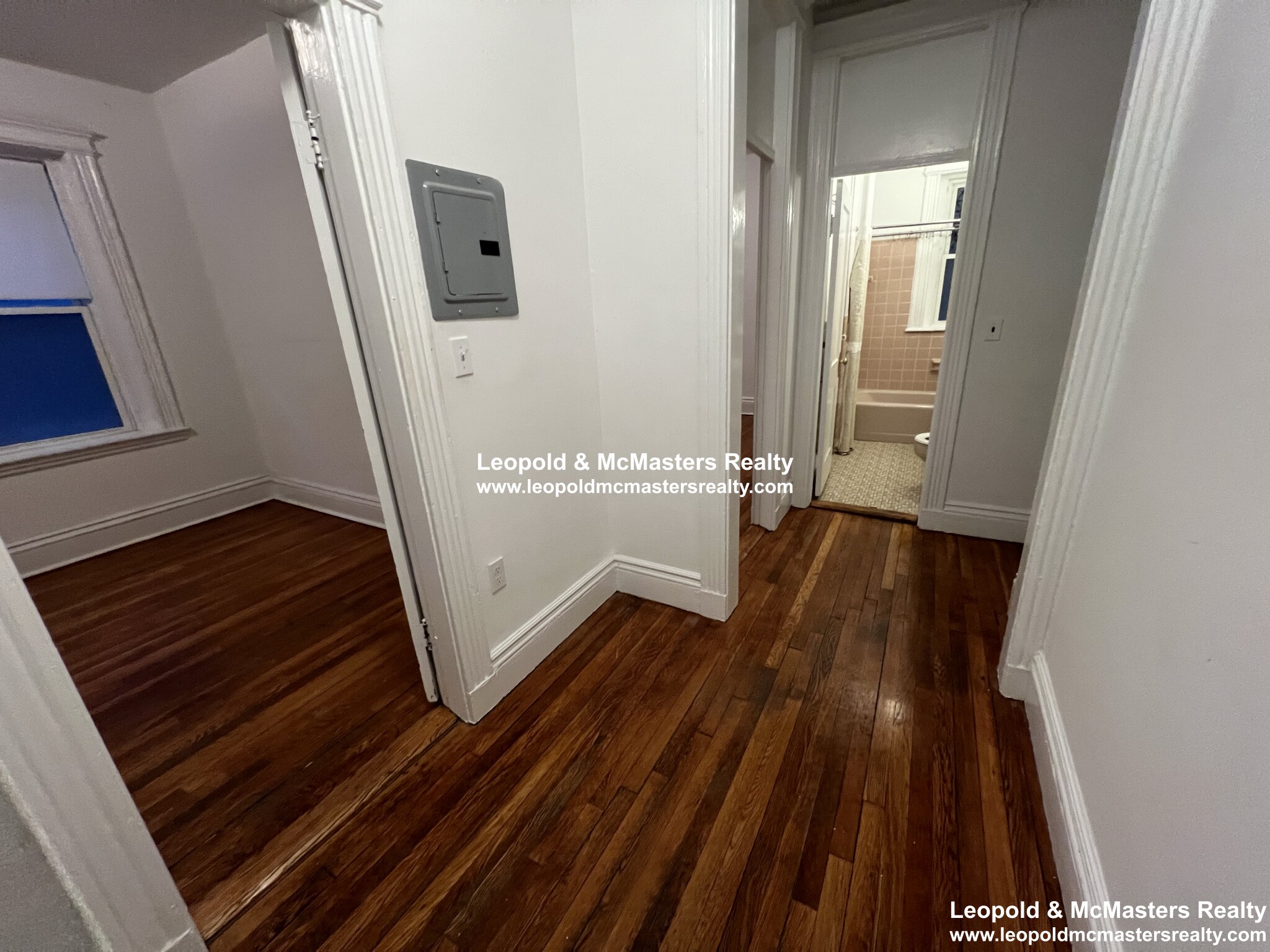 1 bed, 1 bath apartment for rent at 120 Warren St Unit 14, Brighton
