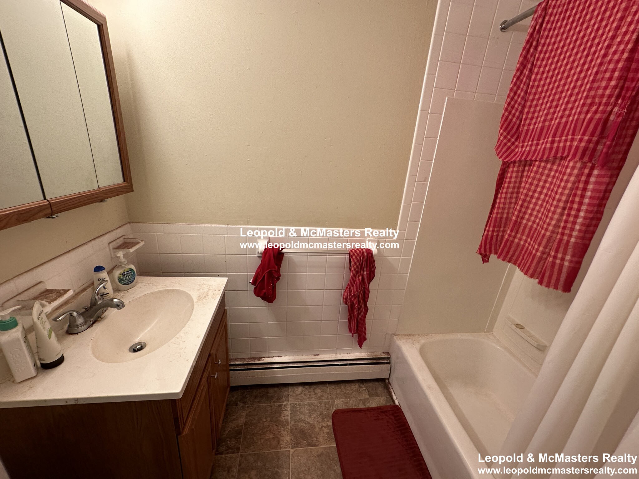 1 bed, 1 bath apartment for rent at 36 South Huntington Ave Unit 11, Jamaica Plain — photo 11 of 20