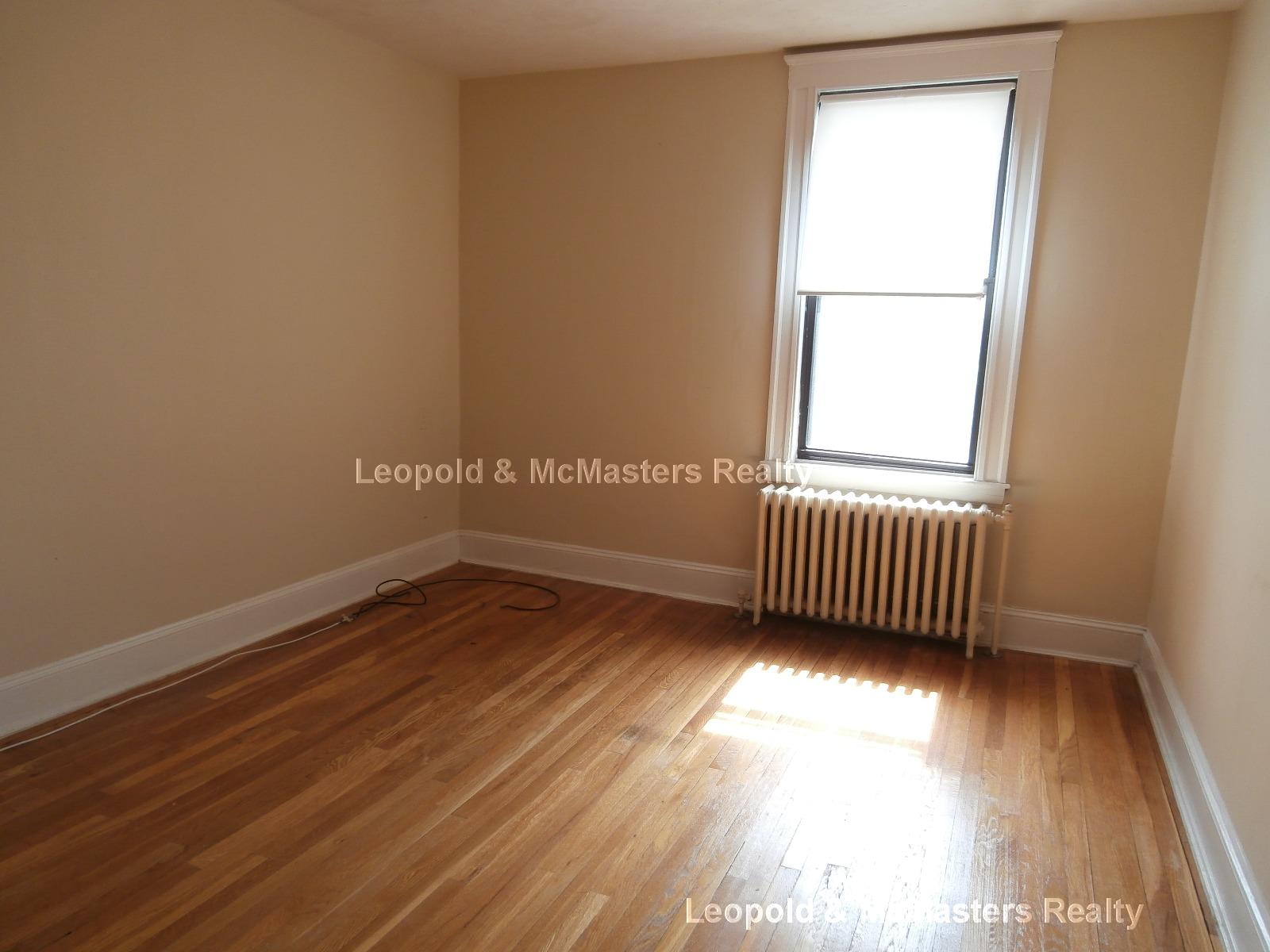 1 bed, 1 bath apartment for rent at 223 Essex St Unit 47, Wyoming — photo 3 of 13