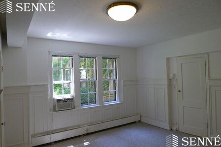 Studio bed, 1 bath apartment for rent at 988 Memorial Dr Unit g, West Cambridge — photo 4 of 8