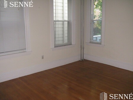 3 bed, 1 bath apartment for rent at 1573 Cambridge St Unit 1, Mid Cambridge — photo 7 of 10
