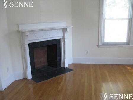 3 bed, 1 bath apartment for rent at 1573 Cambridge St Unit 1, Mid Cambridge — photo 8 of 10