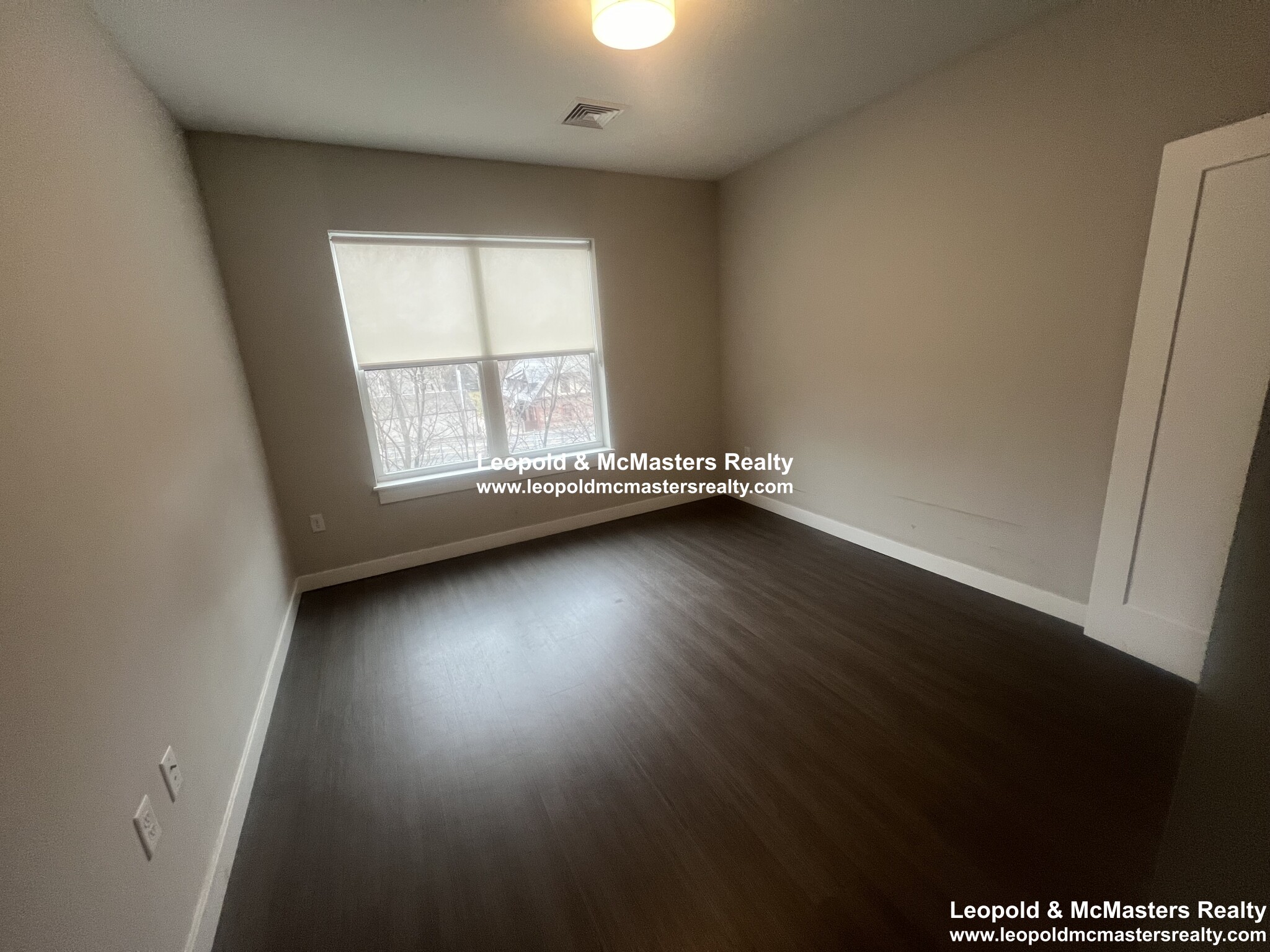 1 bed, 1 bath apartment for rent at 23 Bridge St Unit 310, Quincy — photo 3 of 4