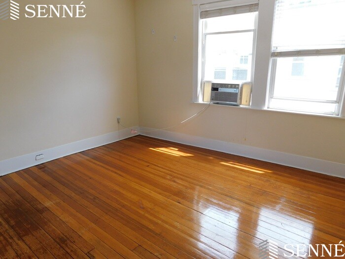 3 bed, 1 bath apartment for rent at 1675 Massachusetts Ave Unit 7, Baldwin — photo 7 of 10