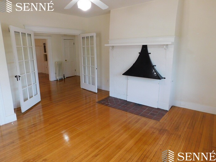 3 bed, 1 bath apartment for rent at 1675 Massachusetts Ave Unit 7, Baldwin — photo 3 of 10