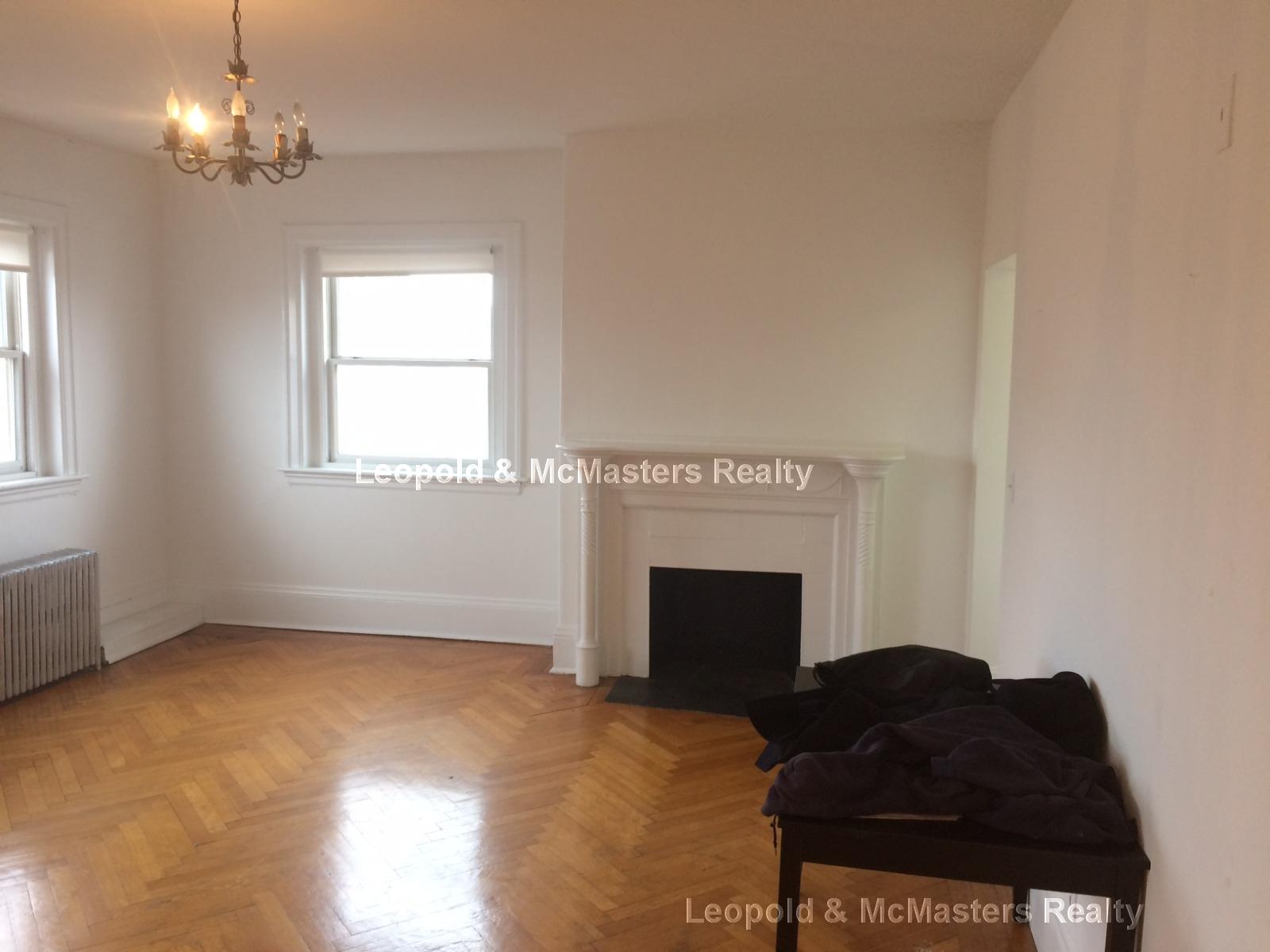 1 bed, 1 bath apartment for rent at 20 Mount Vernon St Unit 201, Beacon Hill — photo 2 of 12