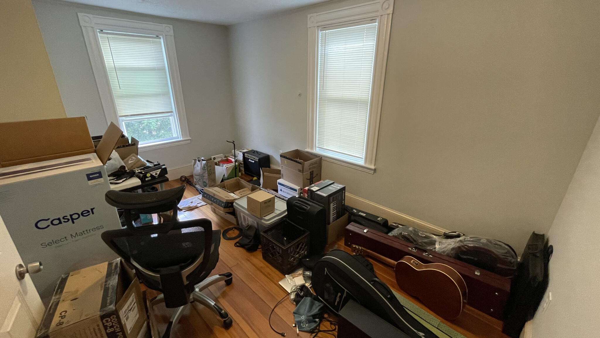 5 bed, 2 bath apartment for rent at 38 Pomeroy St Unit 38, Allston — photo 12 of 28