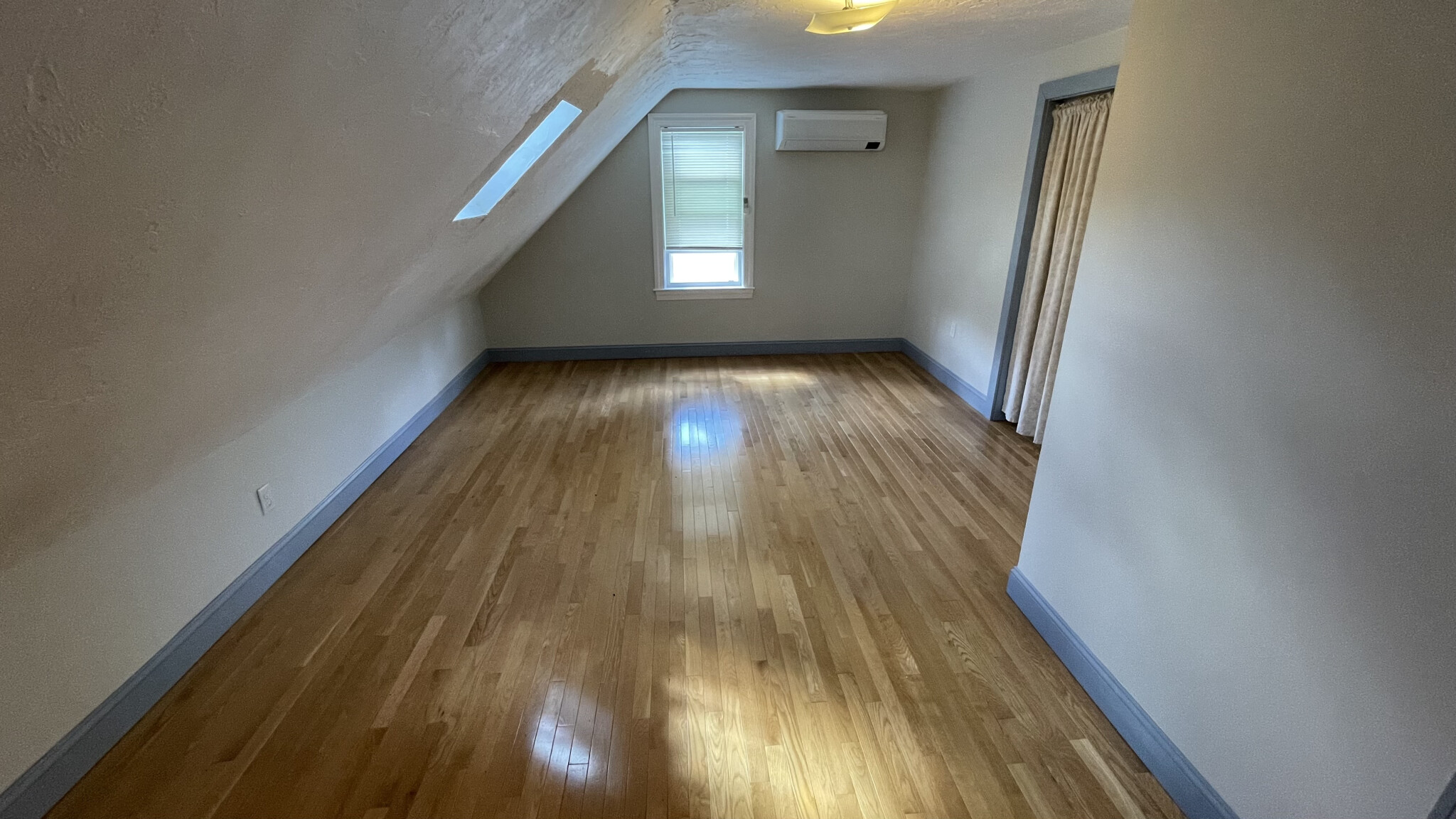 5 bed, 2 bath apartment for rent at 38 Pomeroy St Unit 38, Allston — photo 17 of 28