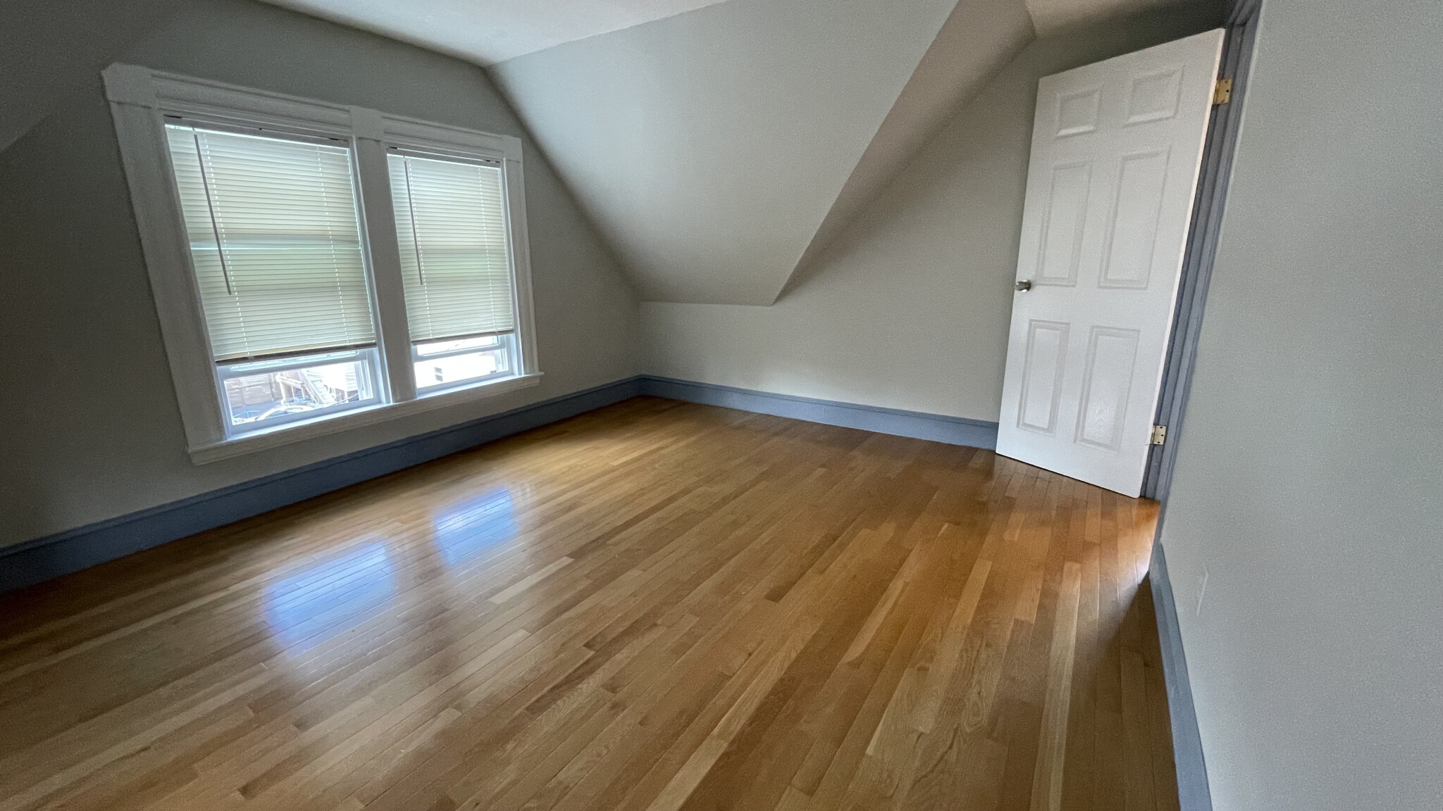 5 bed, 2 bath apartment for rent at 38 Pomeroy St Unit 38, Allston — photo 20 of 28