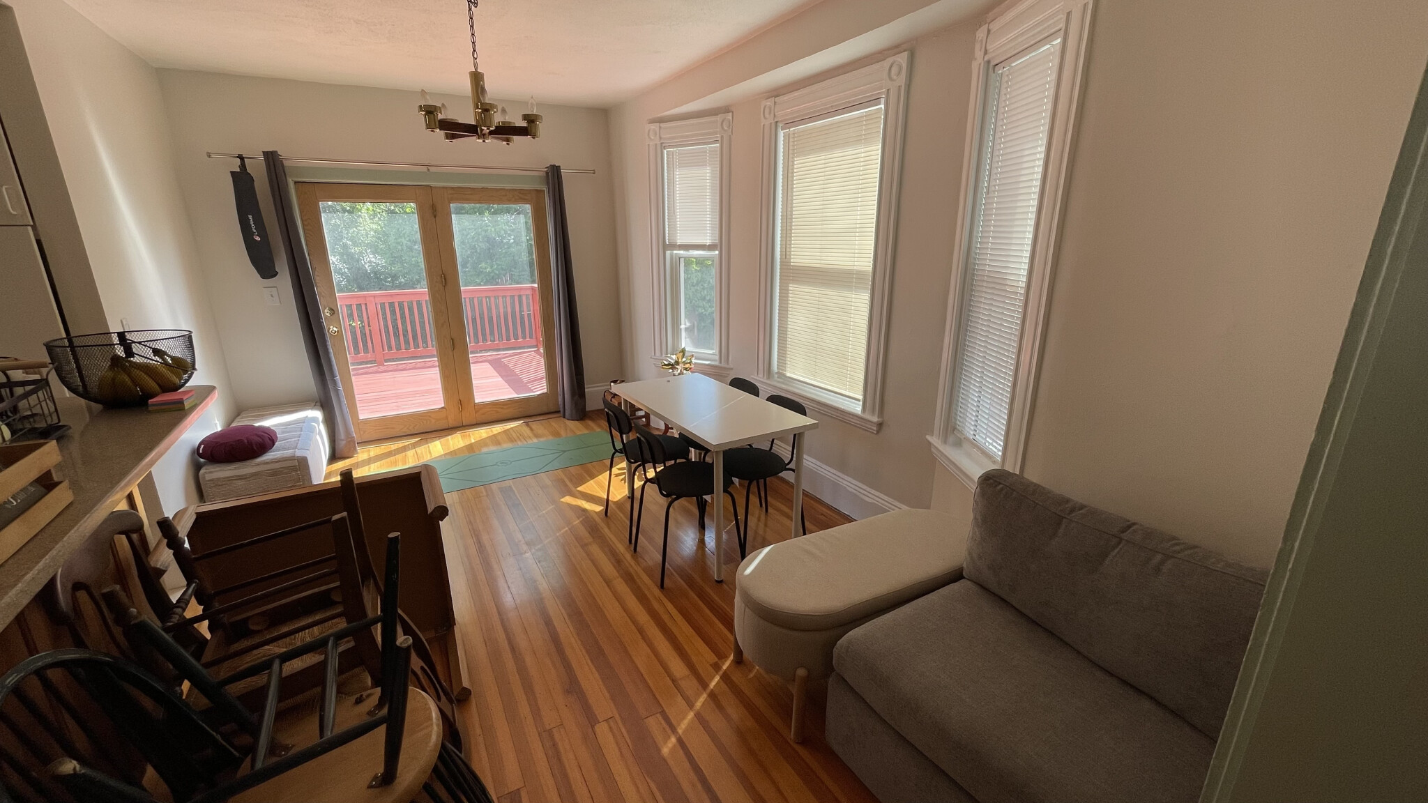 5 bed, 2 bath apartment for rent at 38 Pomeroy St Unit 38, Allston — photo 3 of 28