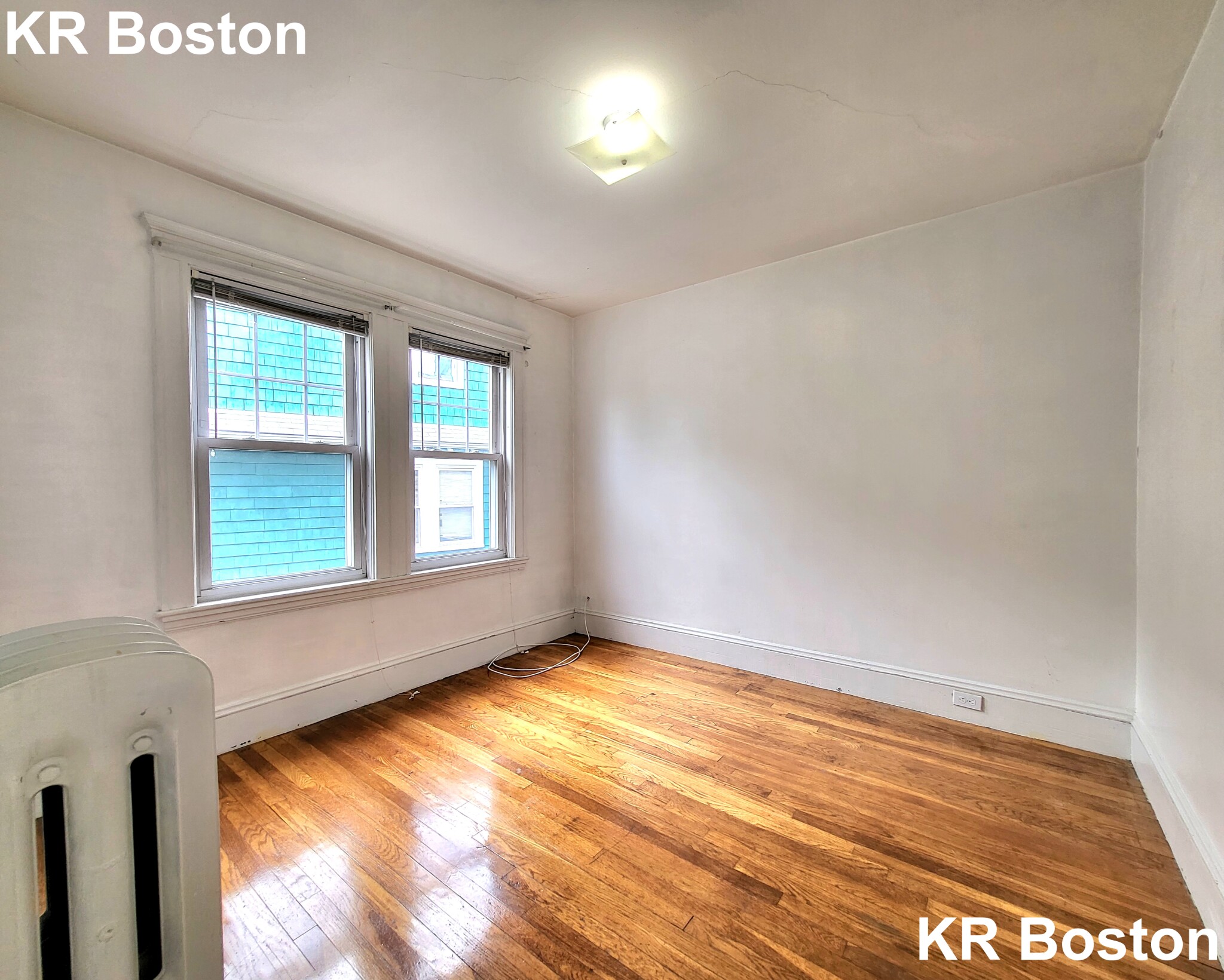 3 bed, 2 bath apartment for rent at 17 South Hobart St Unit 0, Brighton — photo 8 of 14