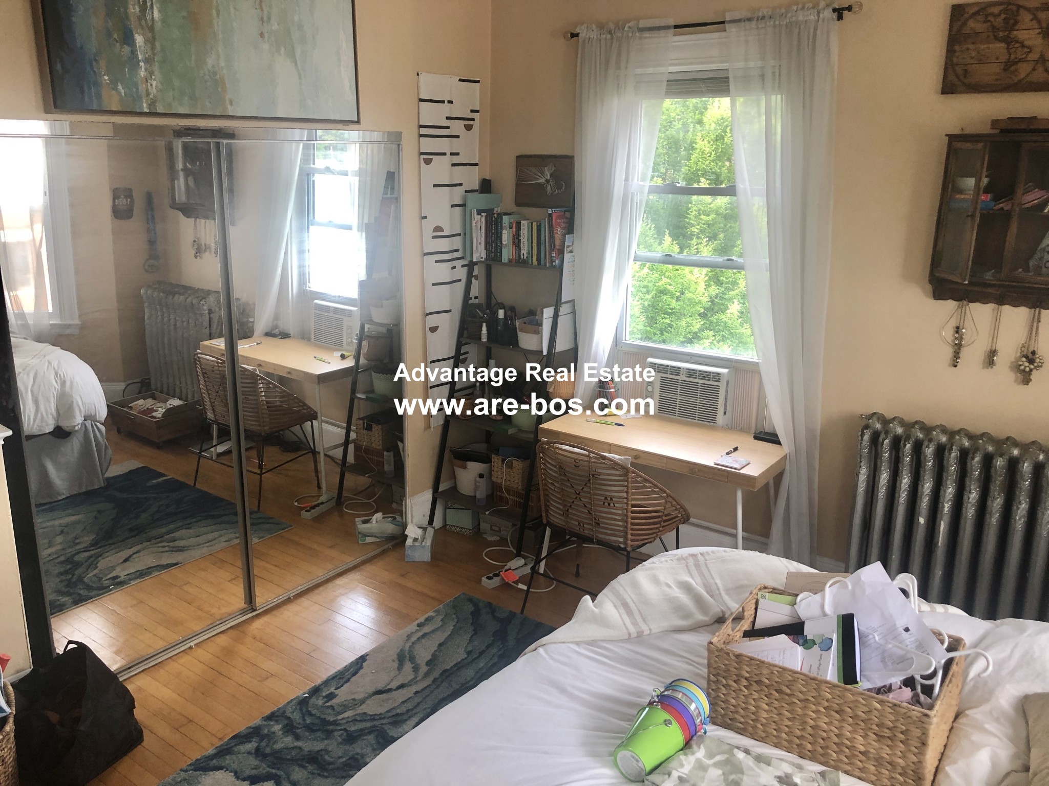 4 bed, 1 bath apartment for rent at 68 Boylston St Unit 6, Brookline Village — photo 10 of 17