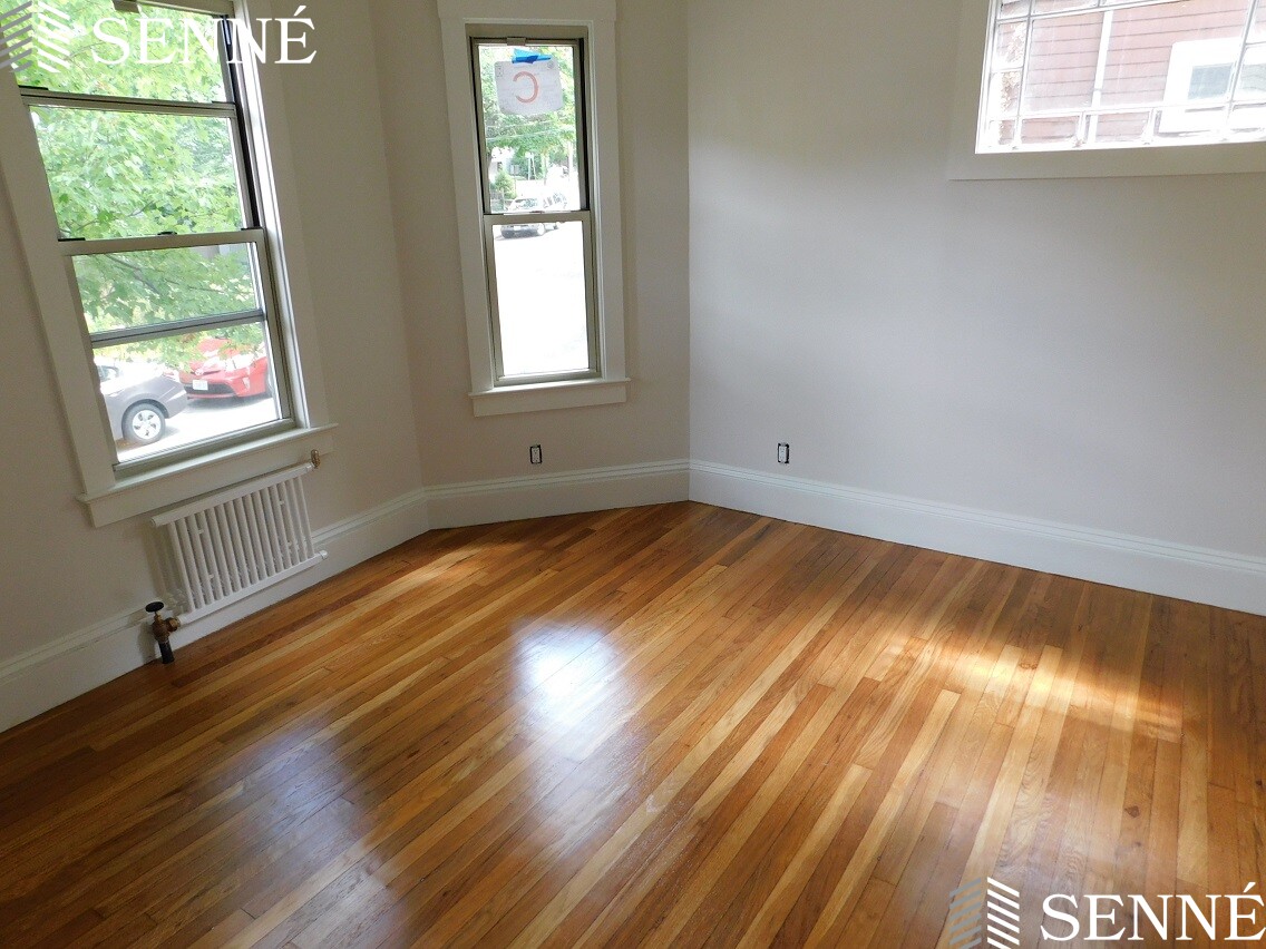 2 bed, 1 bath apartment for rent at 35 Buena Vista Park Unit 2, Porter Square — photo 4 of 11