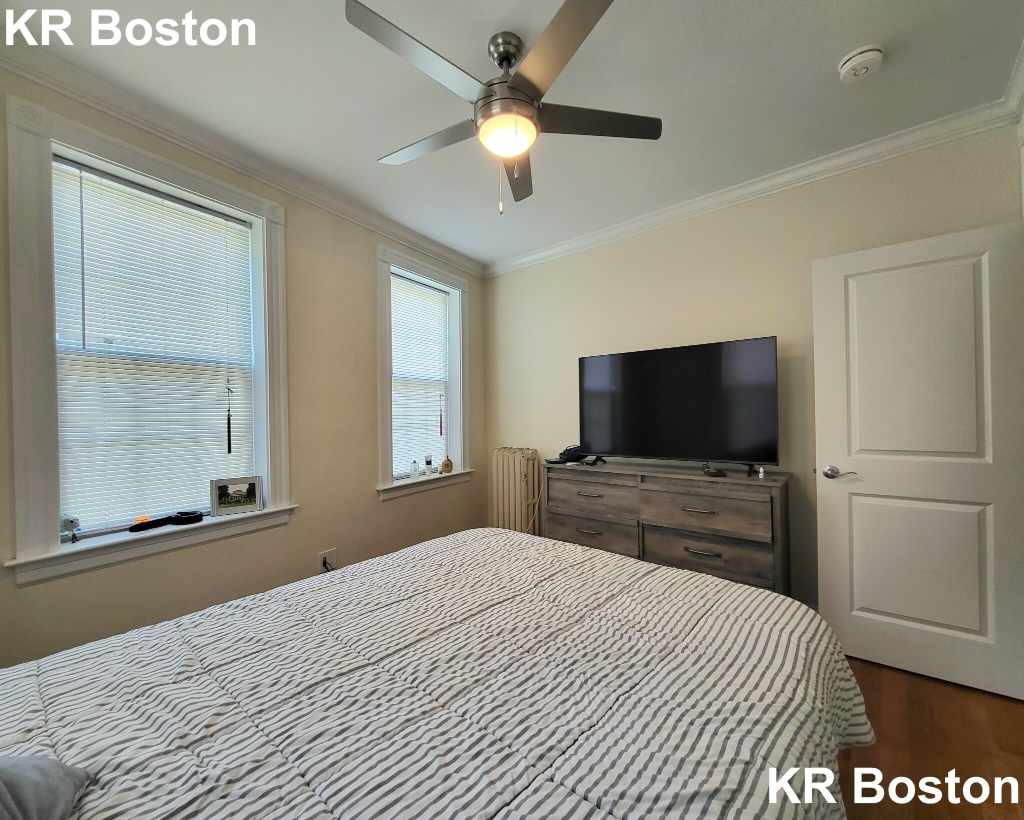 1.5 bed, 1 bath apartment for rent at 34 Walbridge St Unit 1, Allston — photo 4 of 7