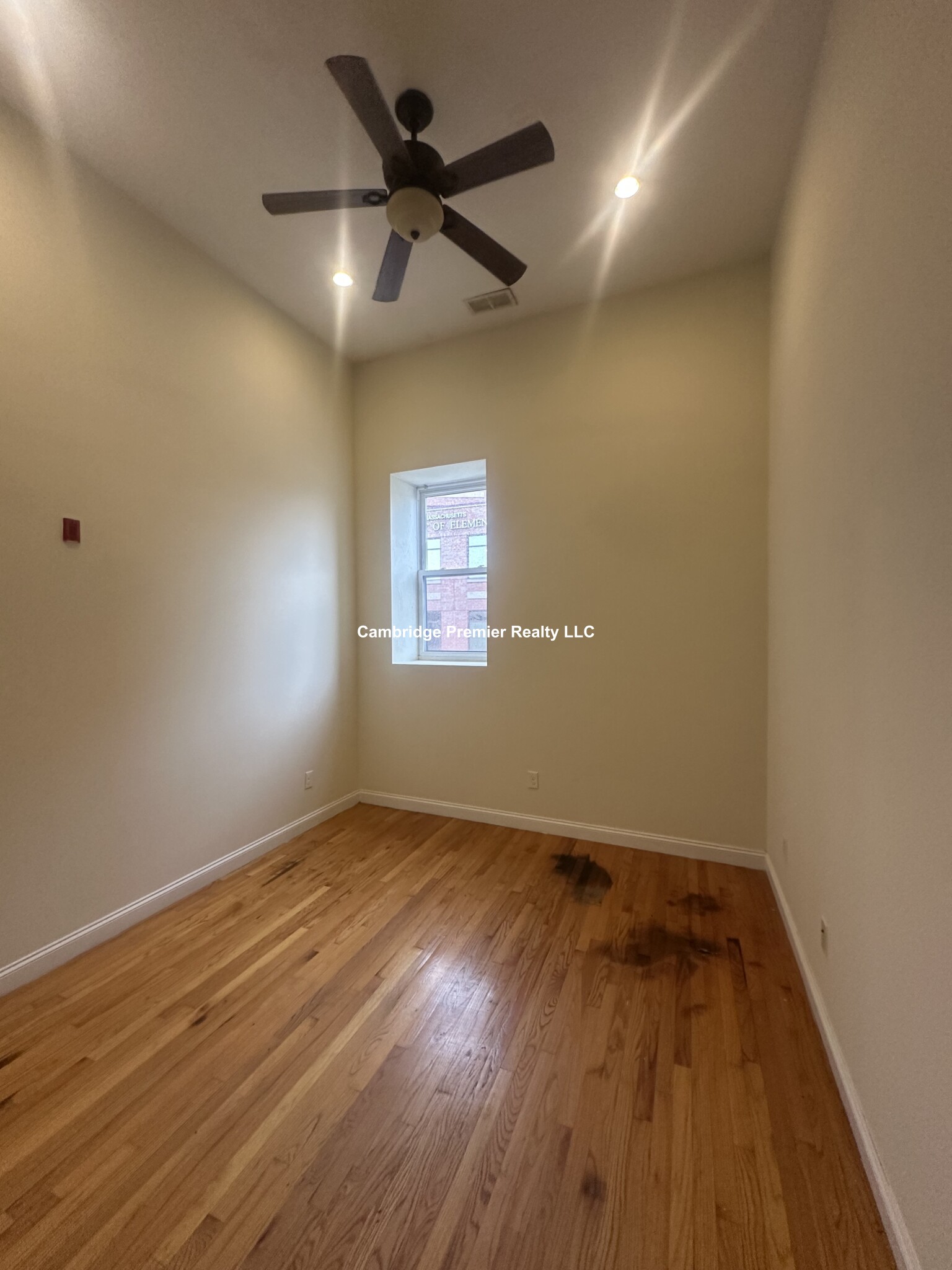 61 Exchange St, Malden