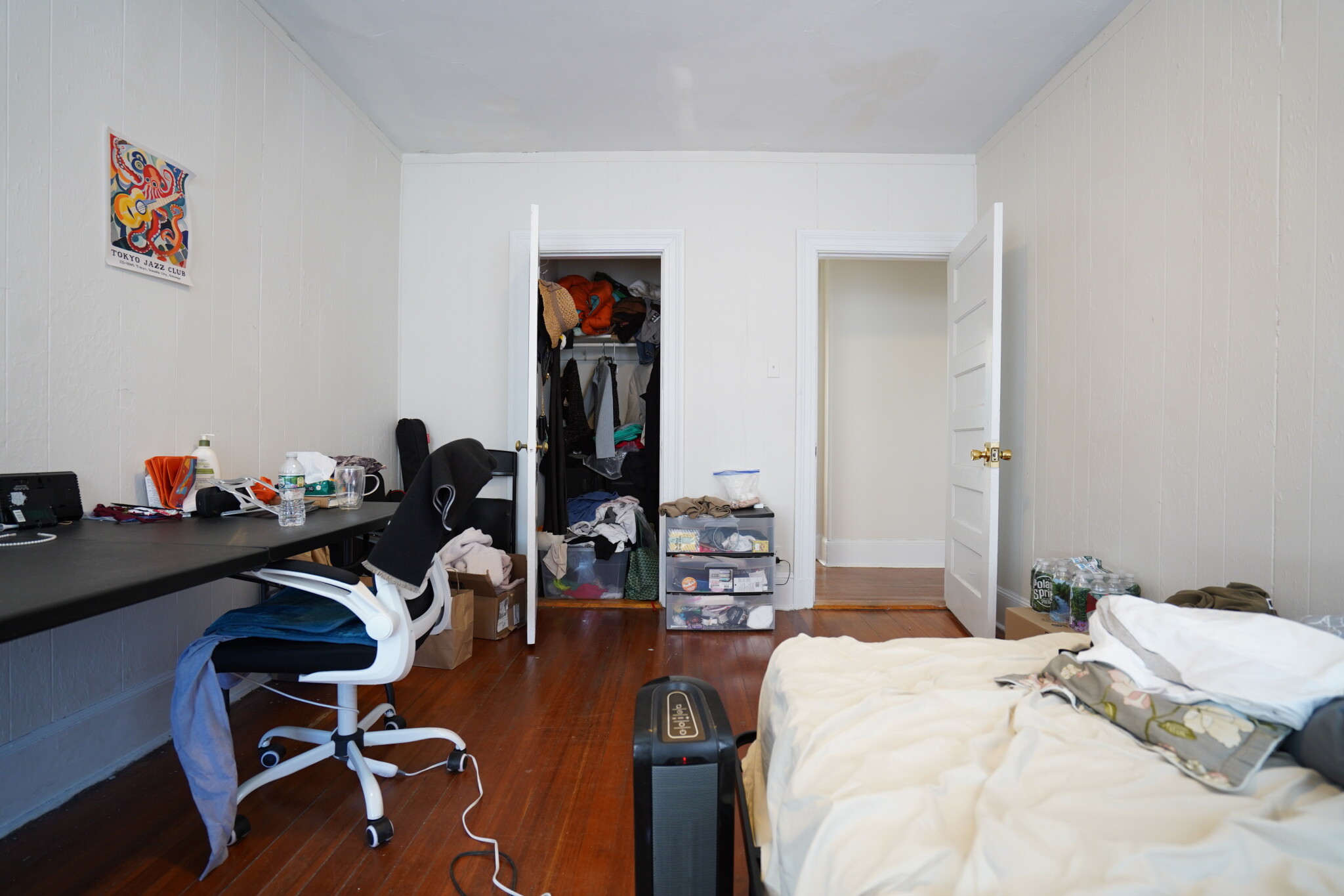 4 Ashford Ct, Allston