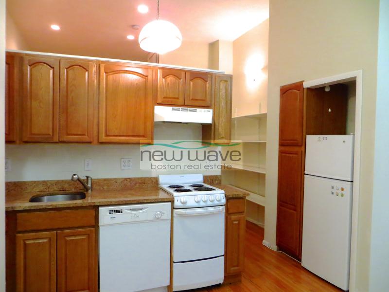 1 bed, 1 bath apartment for rent at 49 Symphony Rd Unit 6, Fenway — photo 2 of 8