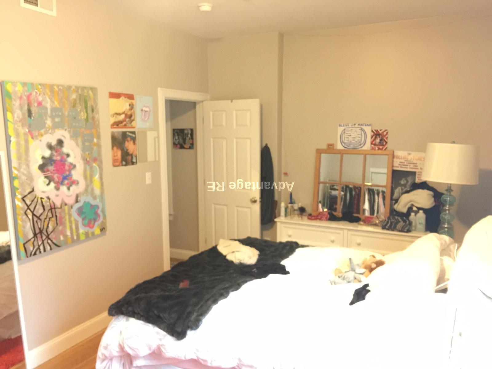 2 bed, 1 bath apartment for rent at 23 Saint Lukes Rd Unit 10, Allston — photo 3 of 24